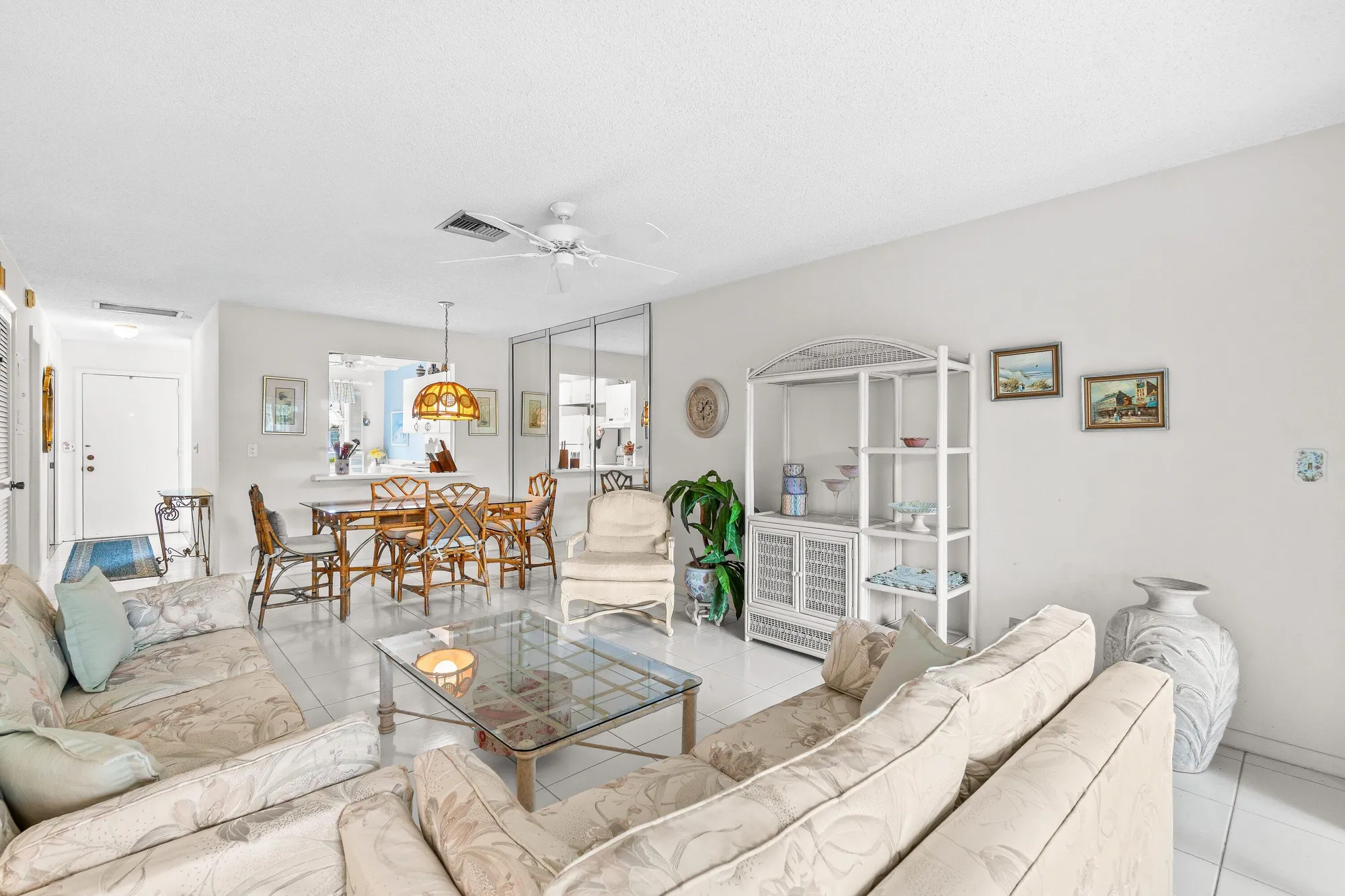 Property Slideshow image 9 of 28 | 13735 flora pl b, Delray Beach, FL, 33484