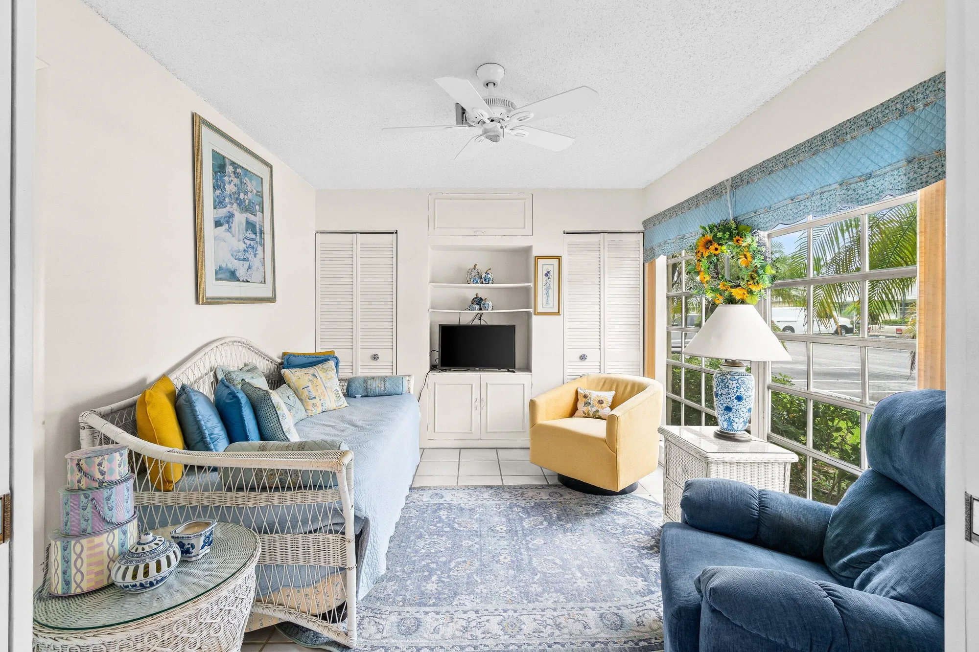 Property Slideshow image 21 of 28 | 13735 flora pl b, Delray Beach, FL, 33484