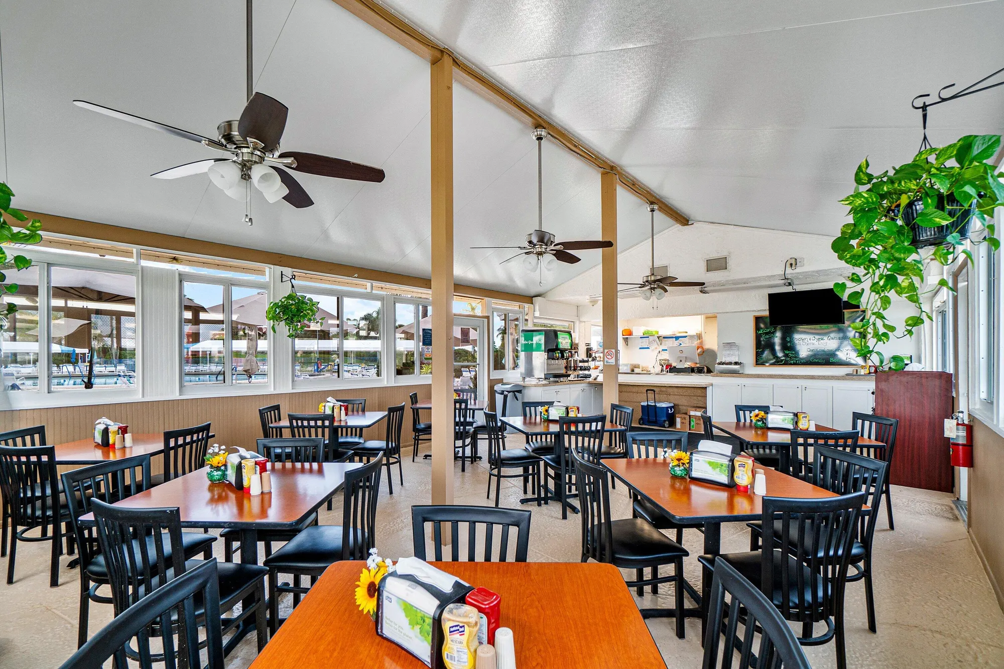 Property Slideshow image 23 of 28 | 13735 flora pl b, Delray Beach, FL, 33484