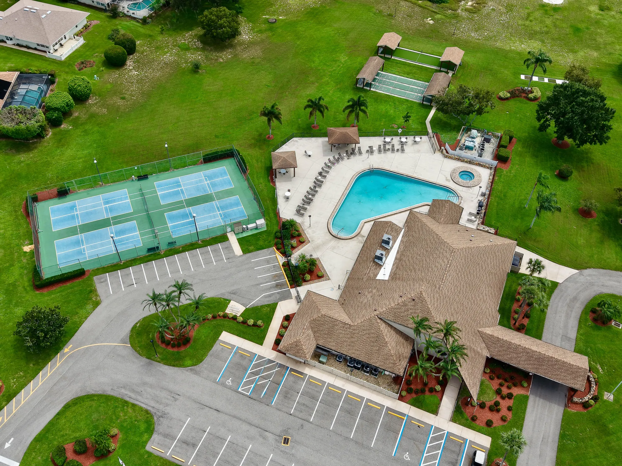 Property Slideshow image 37 of 41 | 211 brentwood dr, Lake Placid, FL, 33852
