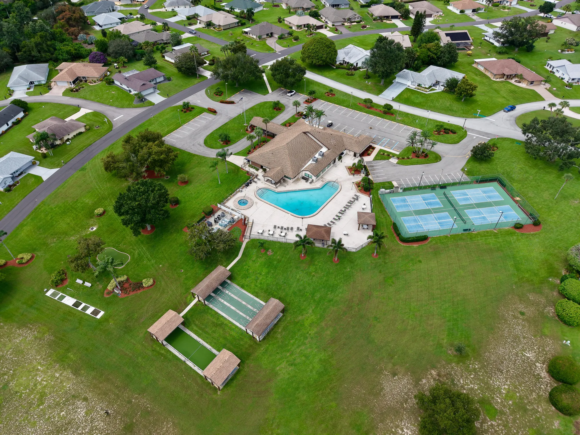 Property Slideshow image 38 of 41 | 211 brentwood dr, Lake Placid, FL, 33852