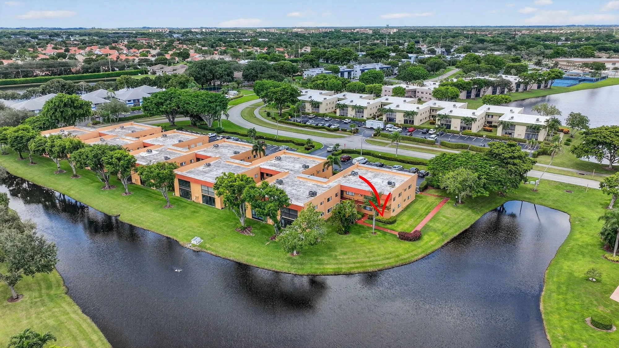 Property Slideshow image 27 of 38 | 15216 lakes of delray blvd 140, Delray Beach, FL, 33484