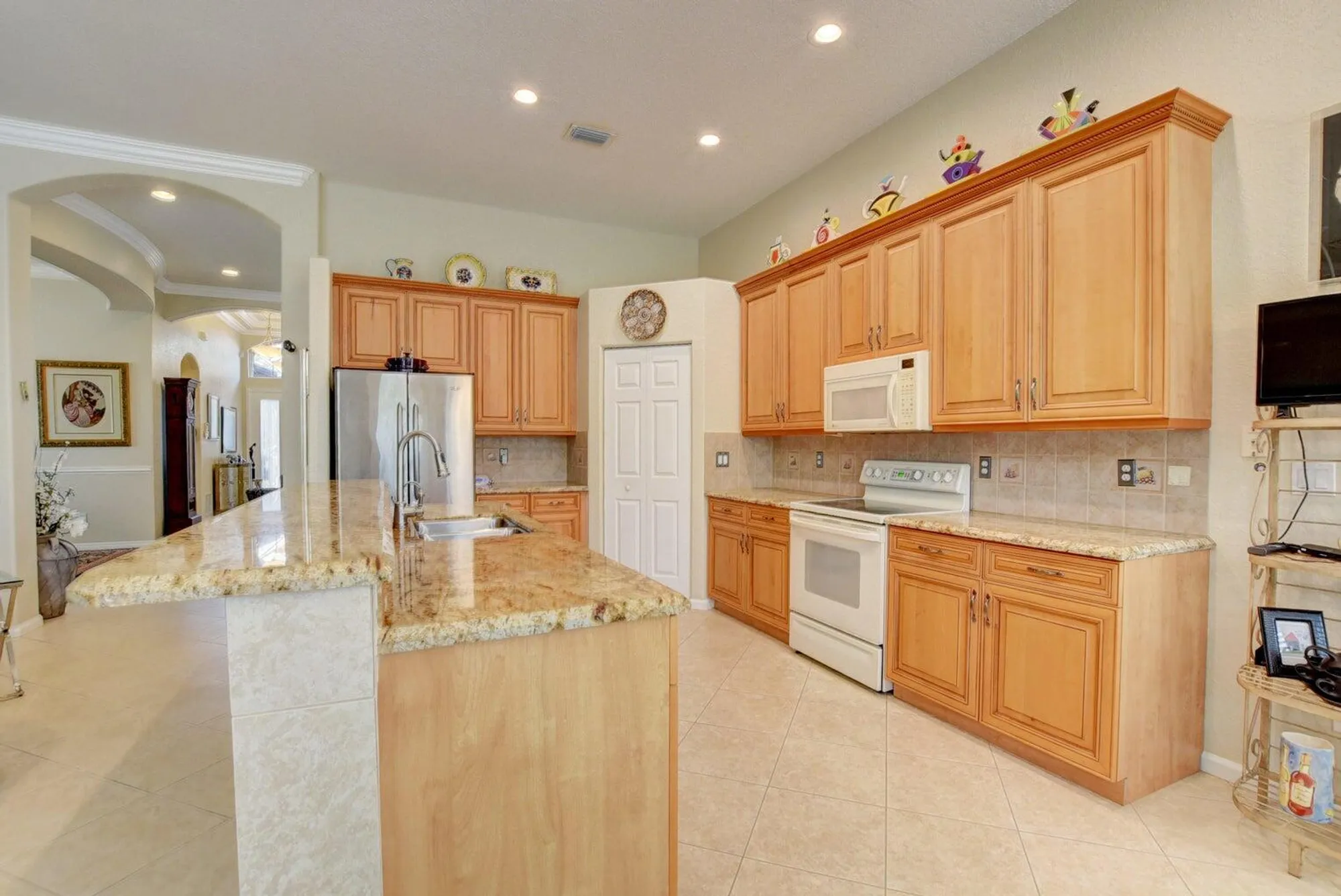 Property Slideshow image 12 of 73 | 7090 prado lake dr, Delray Beach, FL, 33446