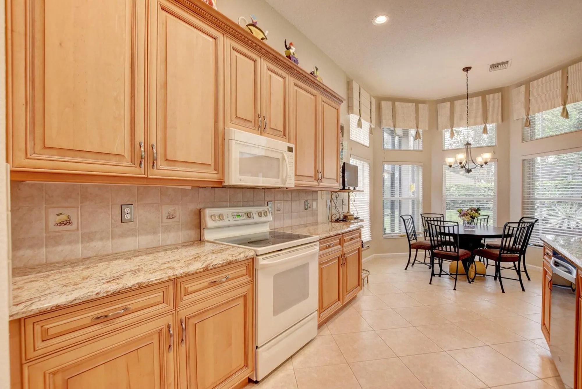 Property Slideshow image 13 of 73 | 7090 prado lake dr, Delray Beach, FL, 33446