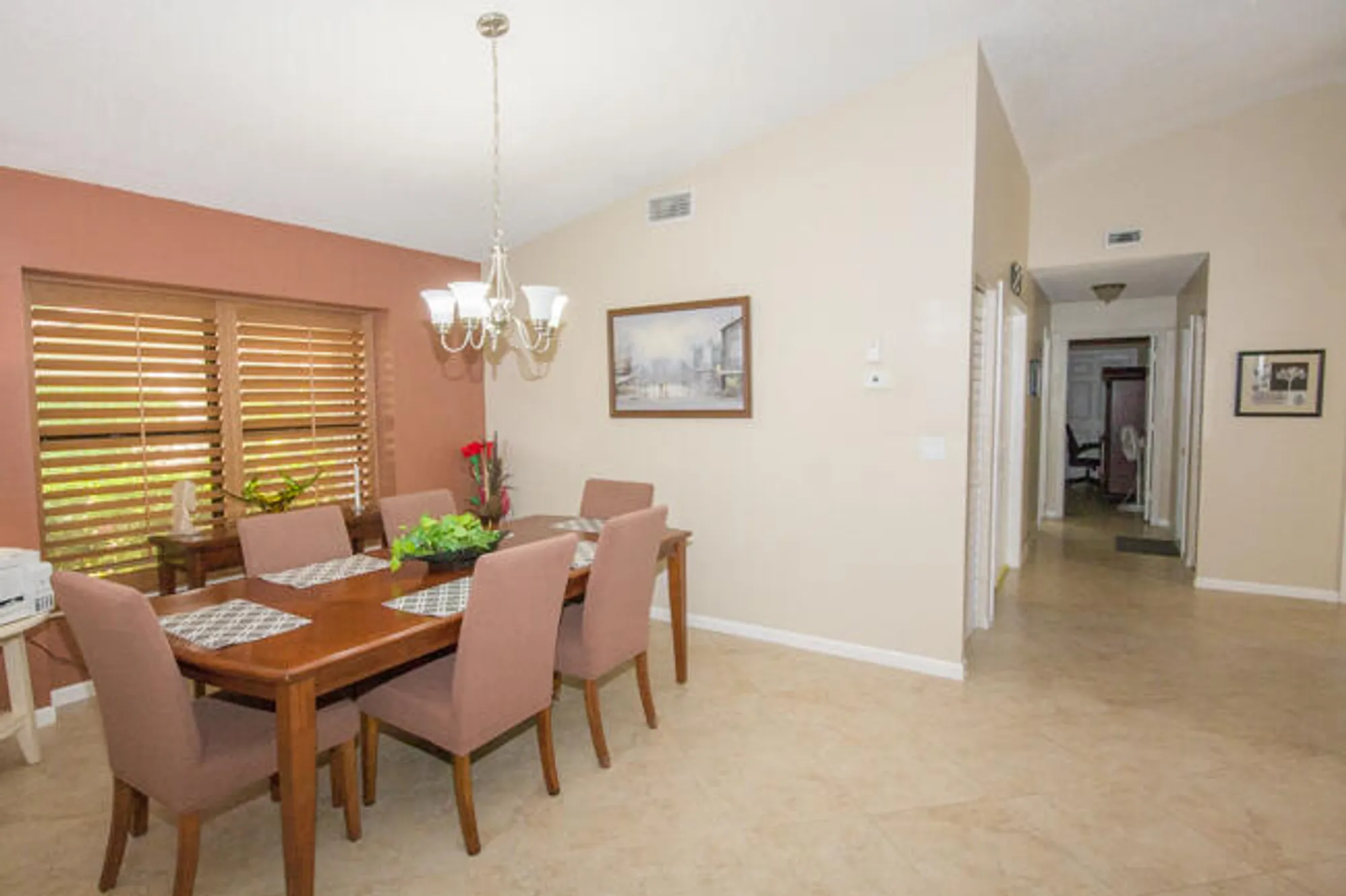 Property Slideshow image 20 of 25 | 4907 boxwood cir, Boynton Beach, FL, 33436