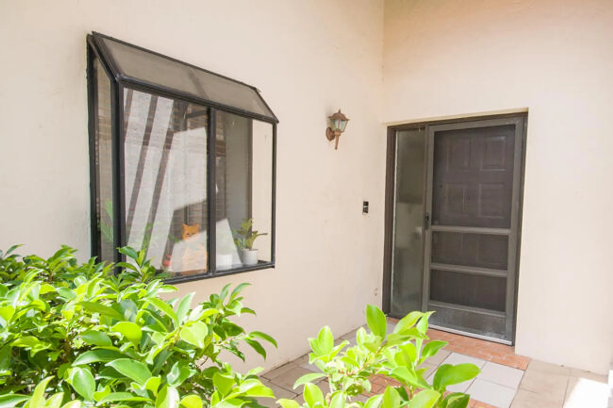 Property Slideshow image 8 of 25 | 4907 boxwood cir, Boynton Beach, FL, 33436