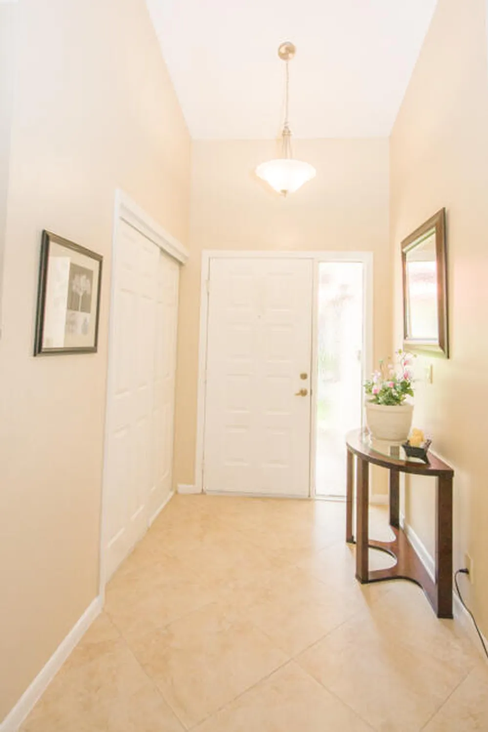 Property Slideshow image 9 of 25 | 4907 boxwood cir, Boynton Beach, FL, 33436