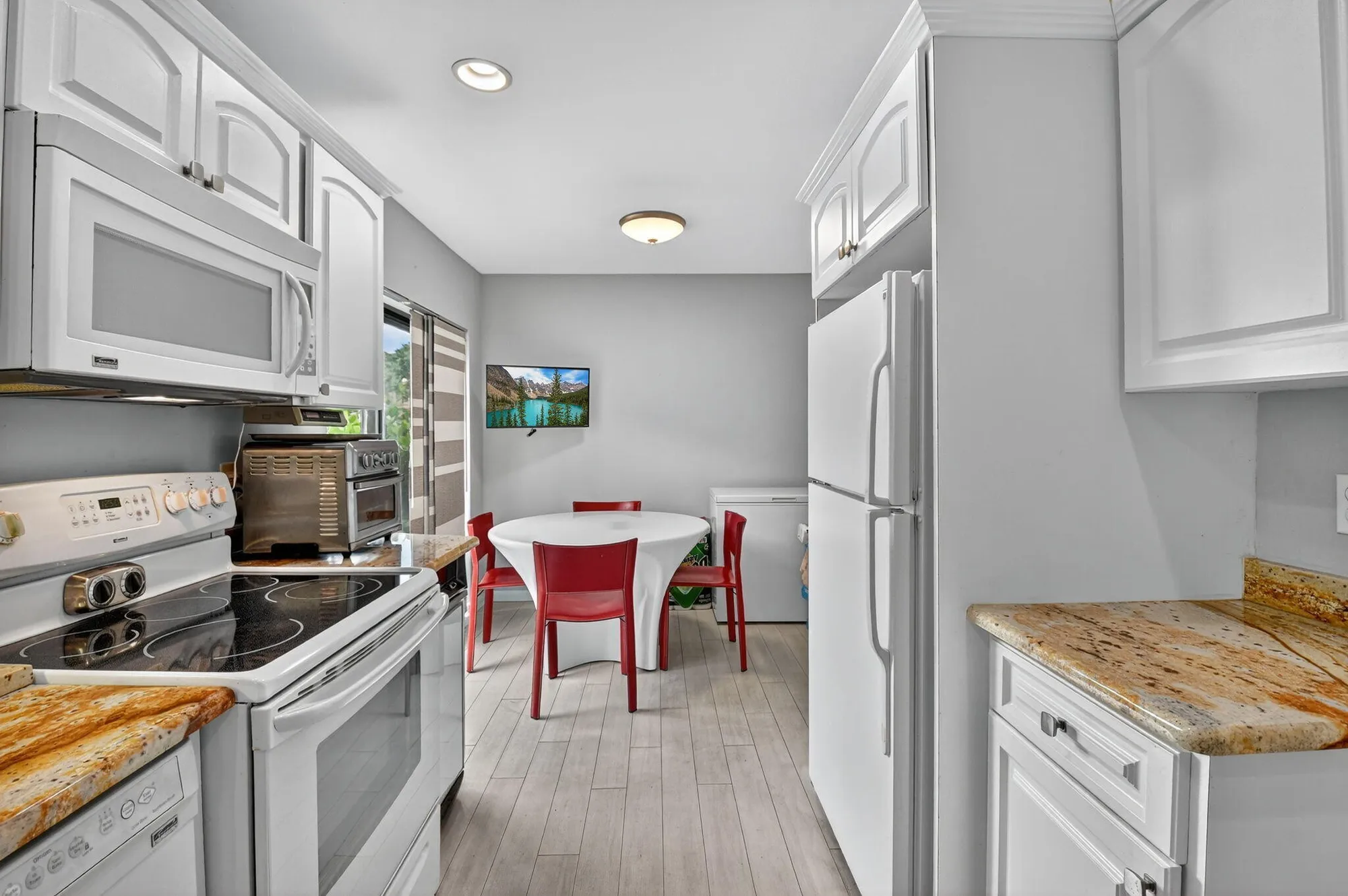 Property Slideshow image 6 of 74 | 8 stratford dr c, Boynton Beach, FL, 33436