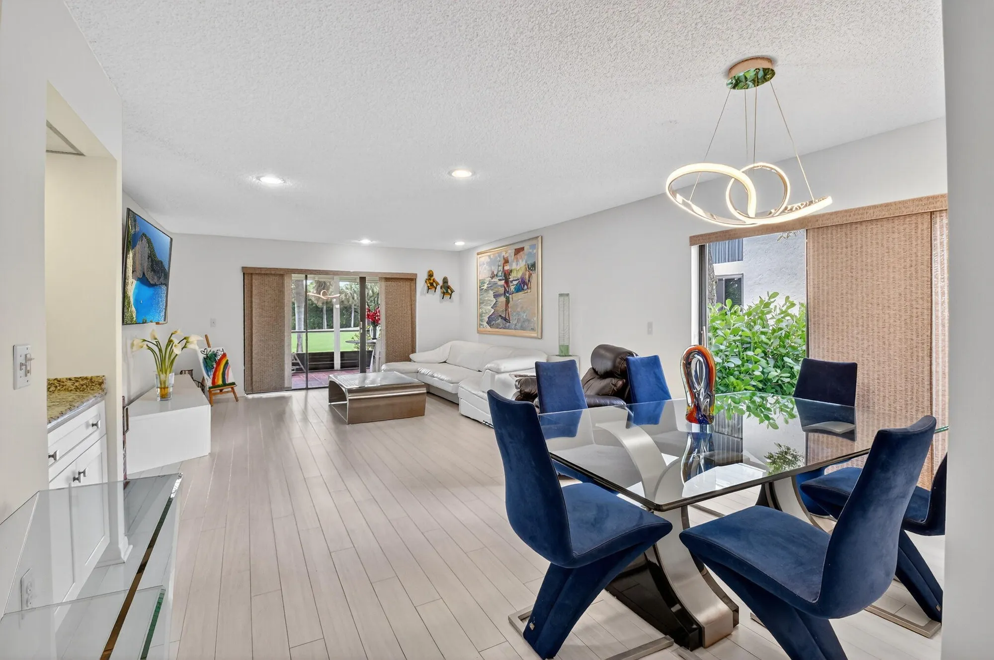 Property Slideshow image 10 of 74 | 8 stratford dr c, Boynton Beach, FL, 33436