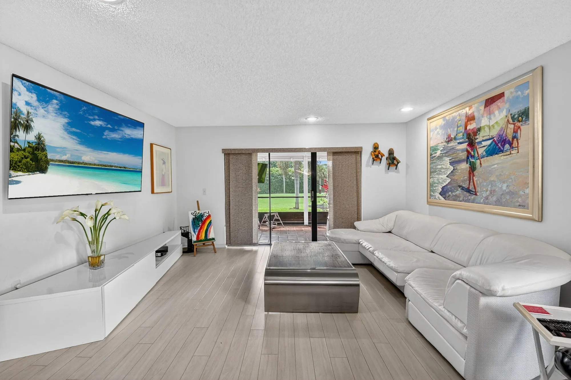 Property Slideshow image 13 of 74 | 8 stratford dr c, Boynton Beach, FL, 33436