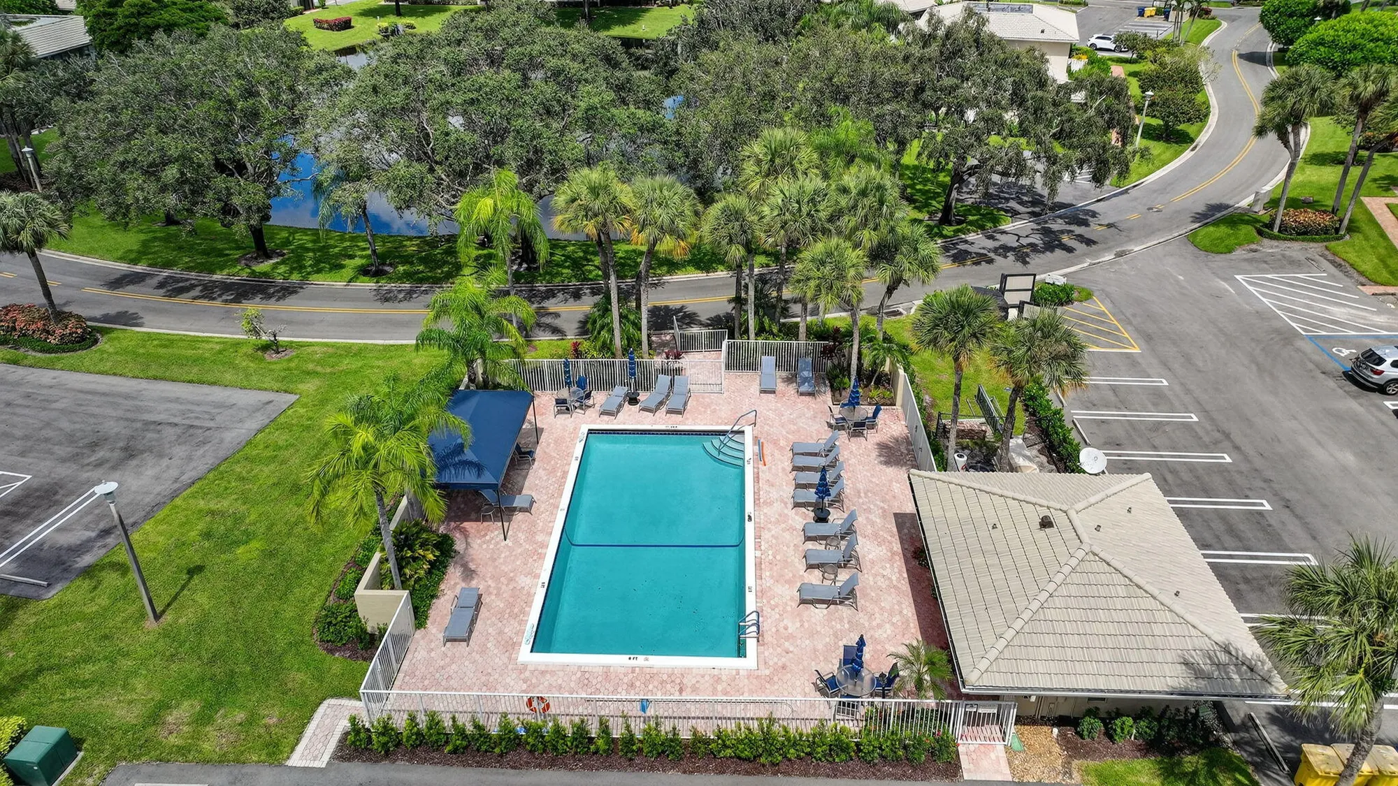 Property Slideshow image 36 of 74 | 8 stratford dr c, Boynton Beach, FL, 33436