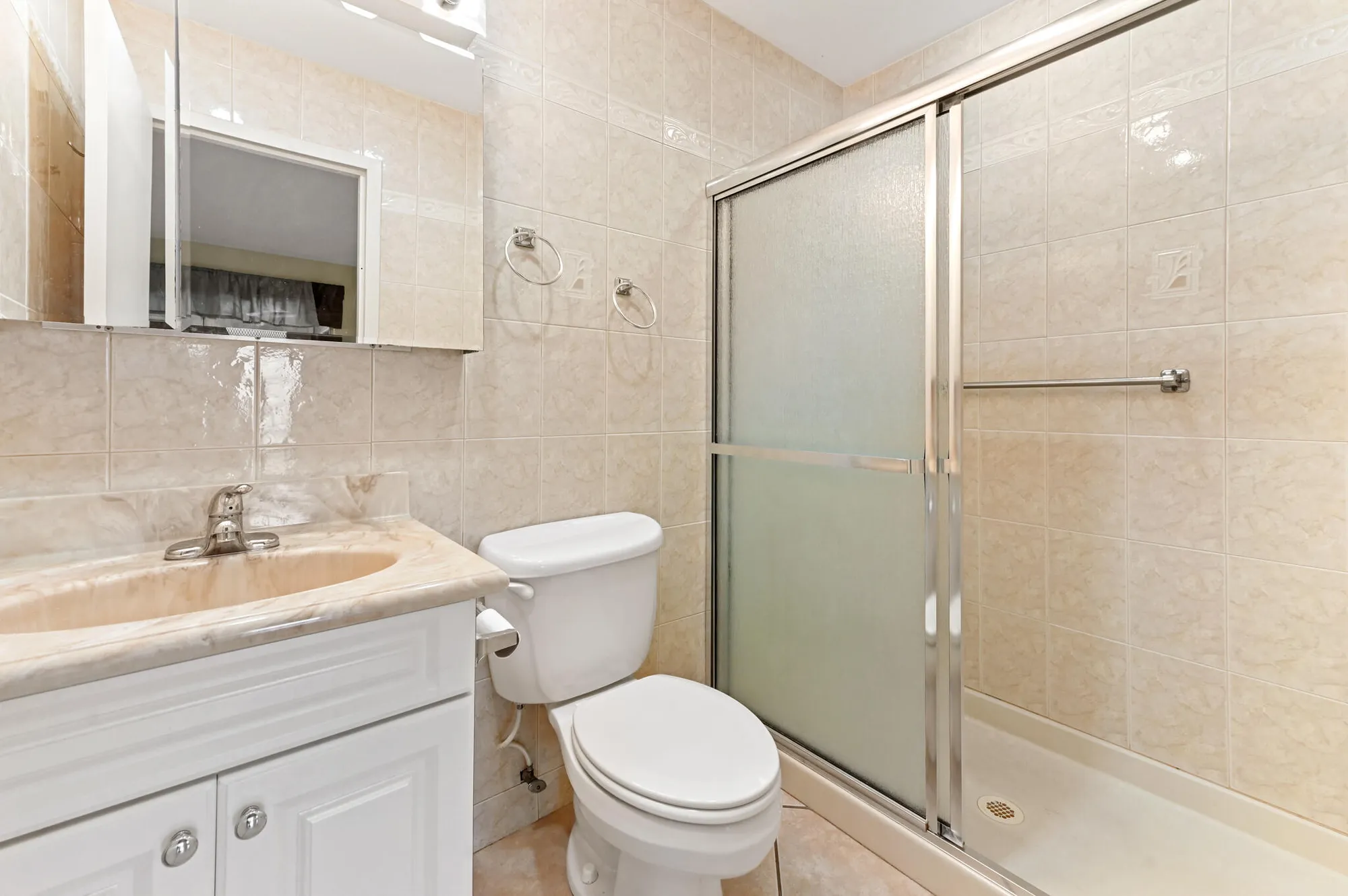 Property Slideshow image 11 of 31 | 206 valencia i, Delray Beach, FL, 33446