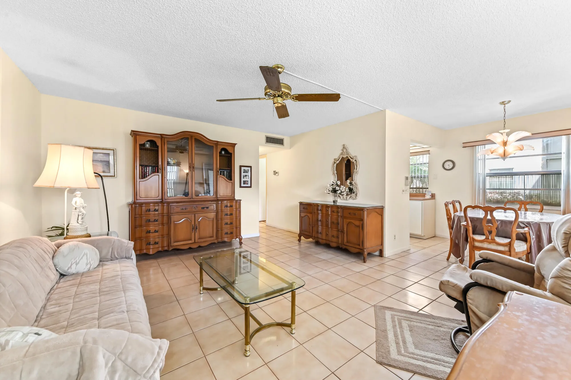 Property Slideshow image 7 of 35 | 541 capri l, Delray Beach, FL, 33484