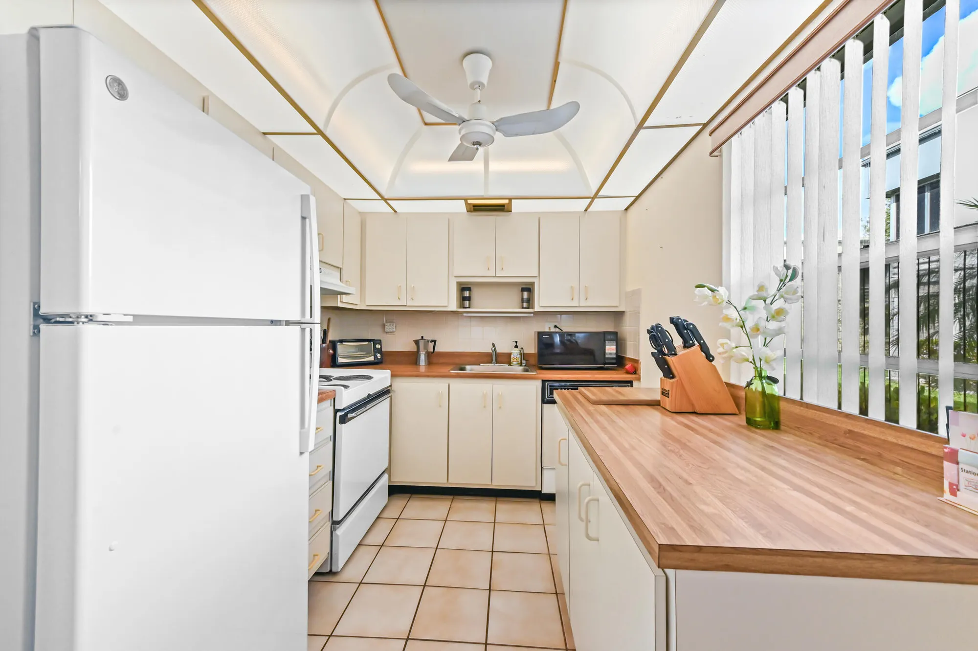 Property Slideshow image 9 of 35 | 541 capri l, Delray Beach, FL, 33484