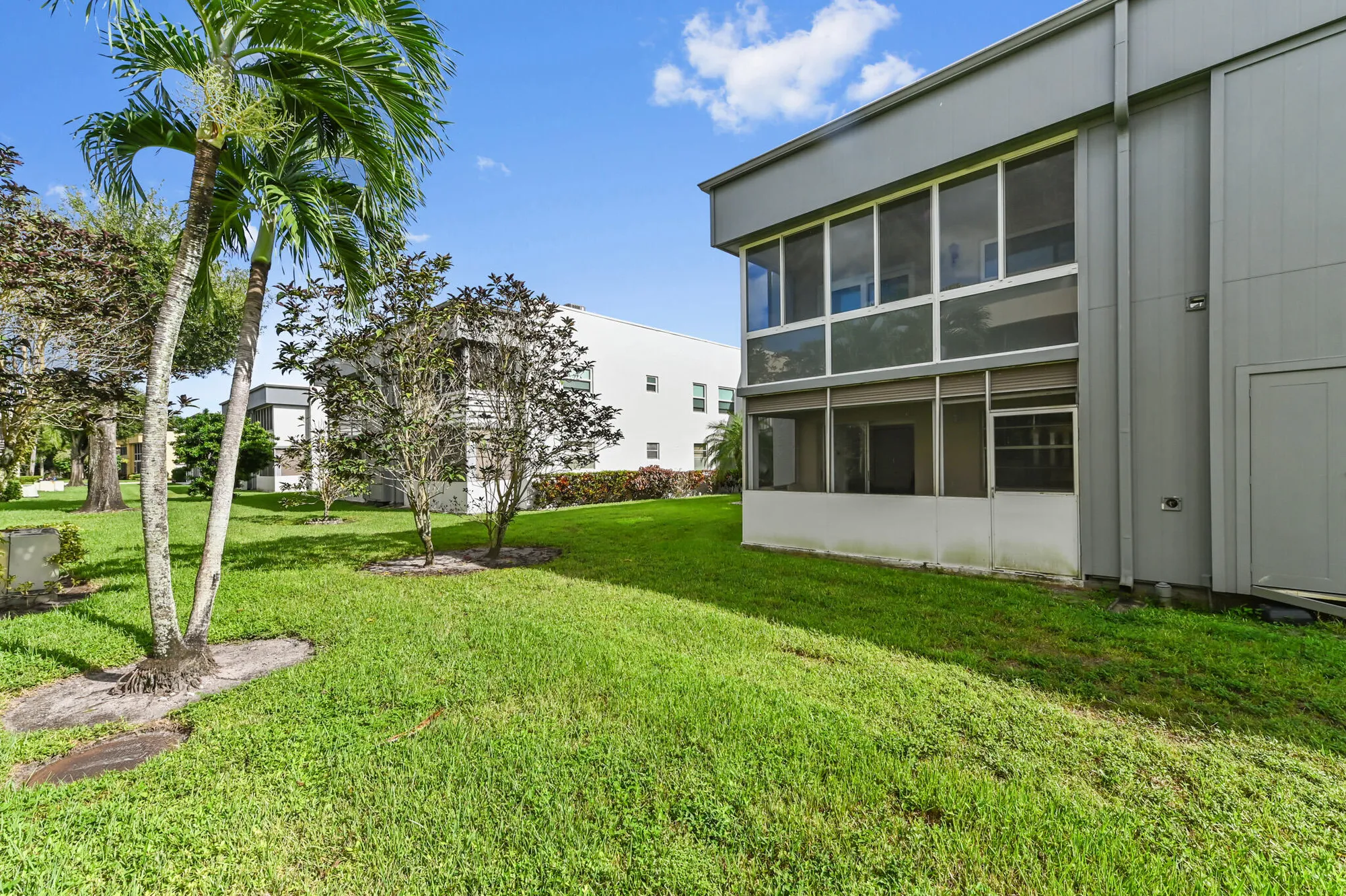 Property Slideshow image 21 of 35 | 541 capri l, Delray Beach, FL, 33484