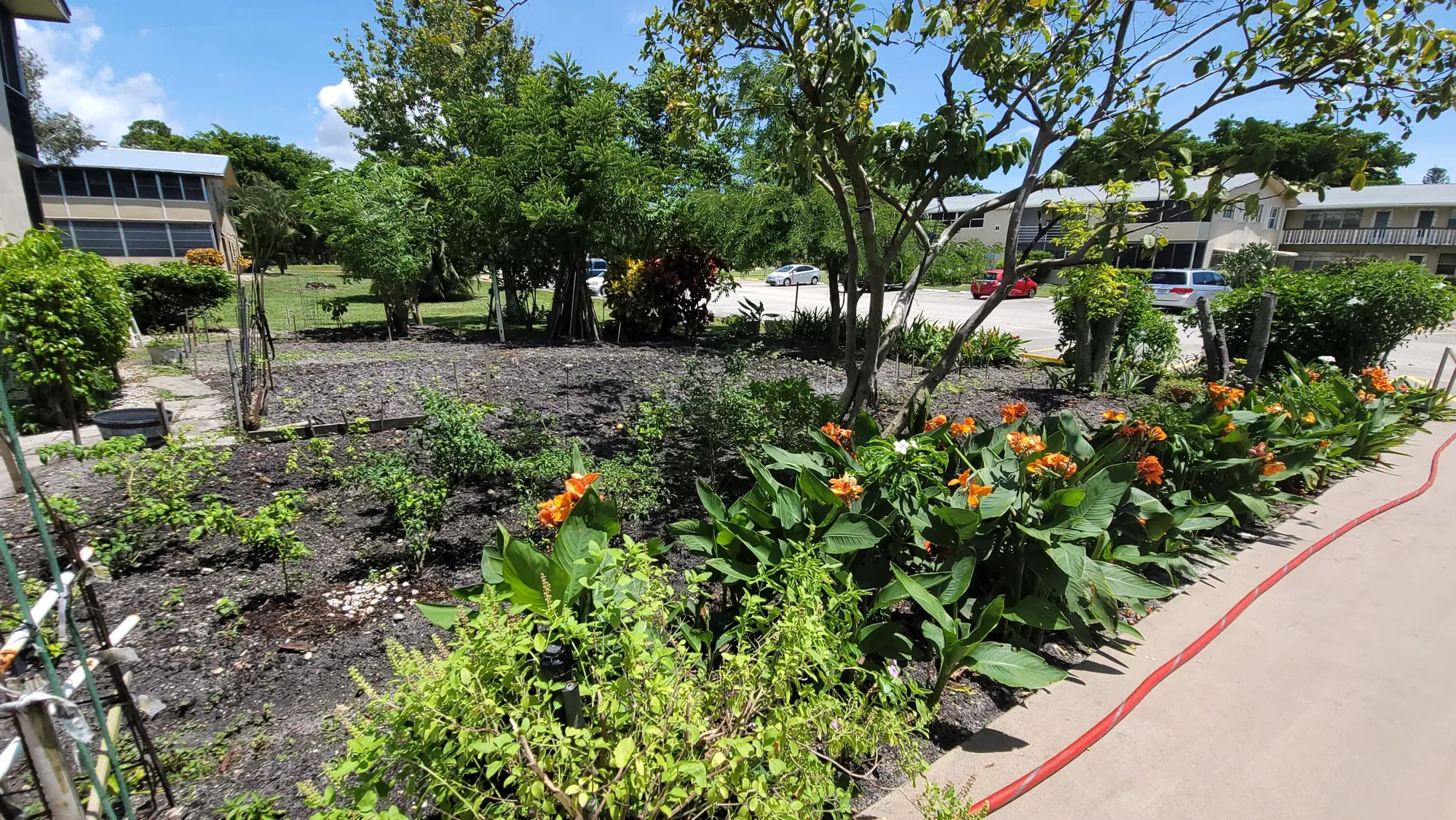 Property Slideshow image 17 of 36 | 215 canterbury j, West Palm Beach, FL, 33417