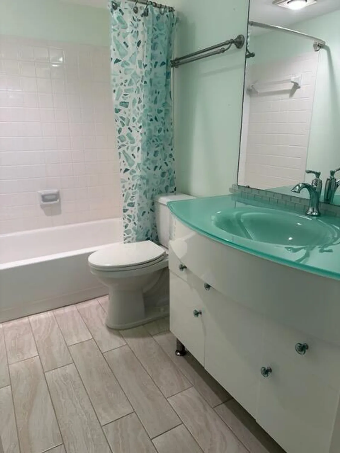 Property Slideshow image 15 of 23 | 1950 sw palm city rd 13301, Stuart, FL, 34994