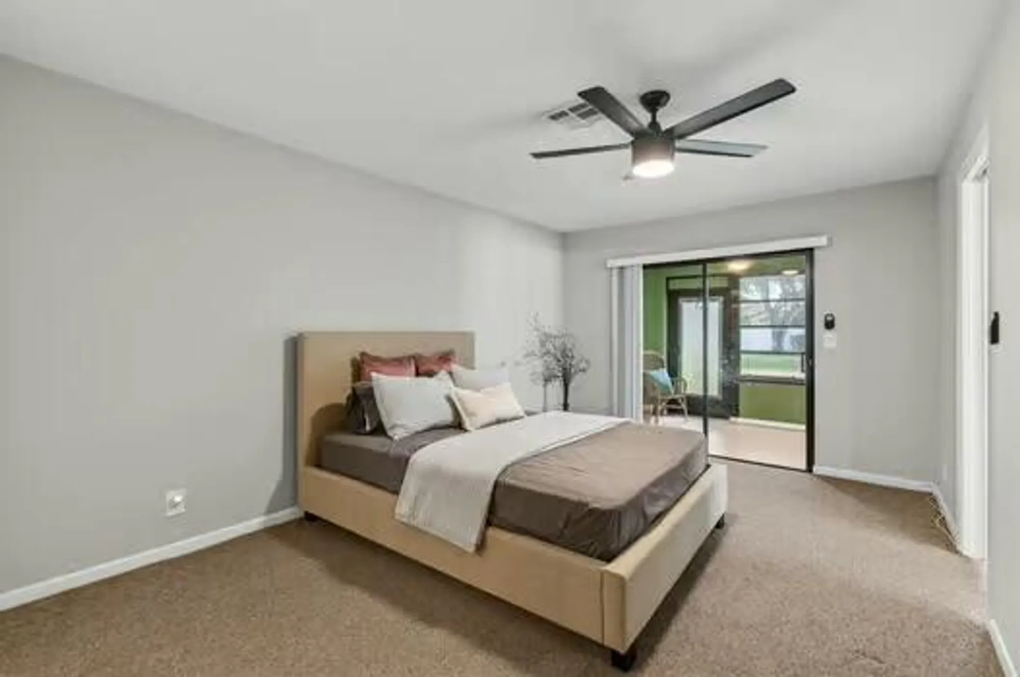 Property Slideshow image 19 of 48 | 1570 palmland dr, Boynton Beach, FL, 33436