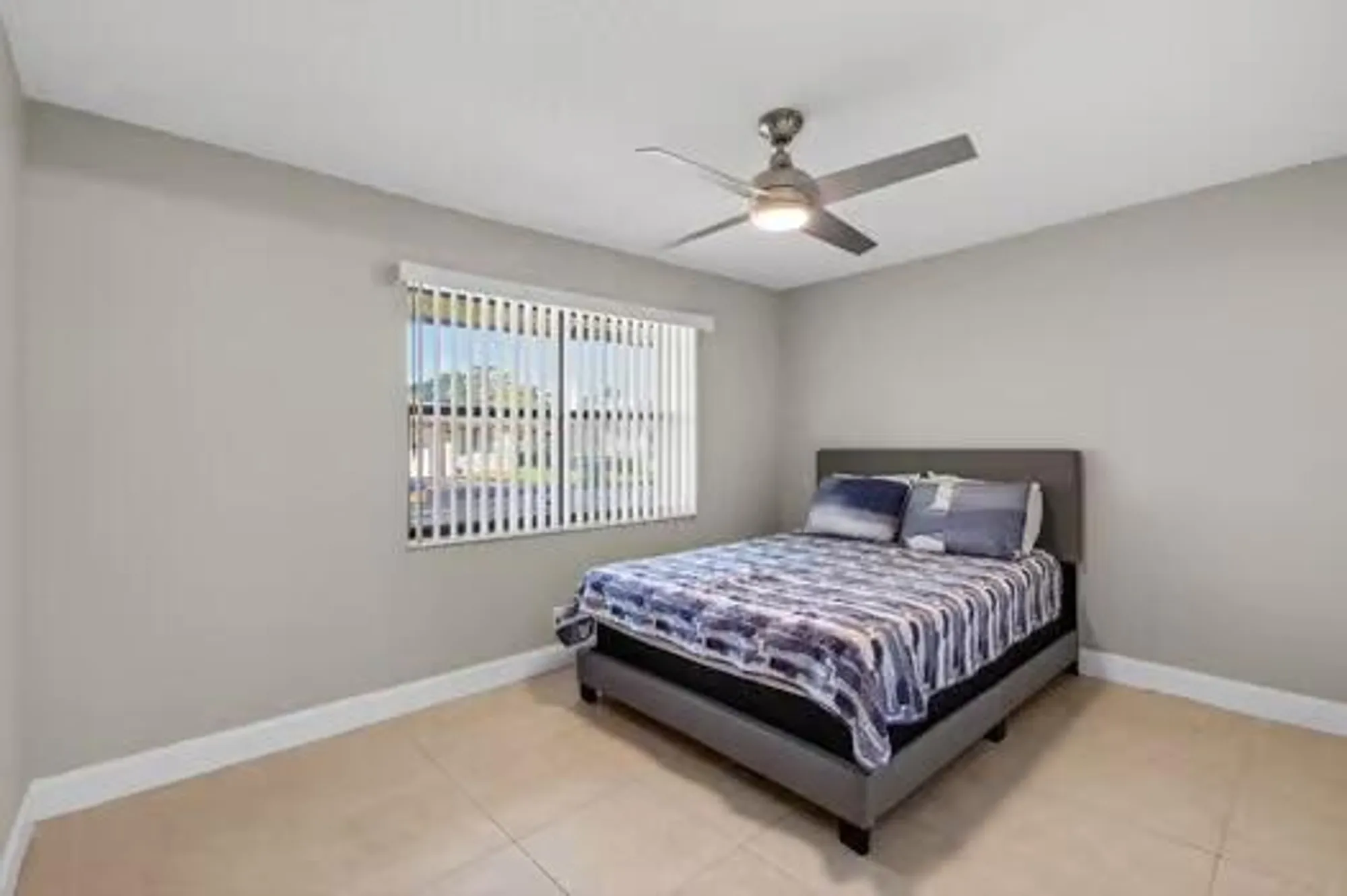 Property Slideshow image 25 of 48 | 1570 palmland dr, Boynton Beach, FL, 33436