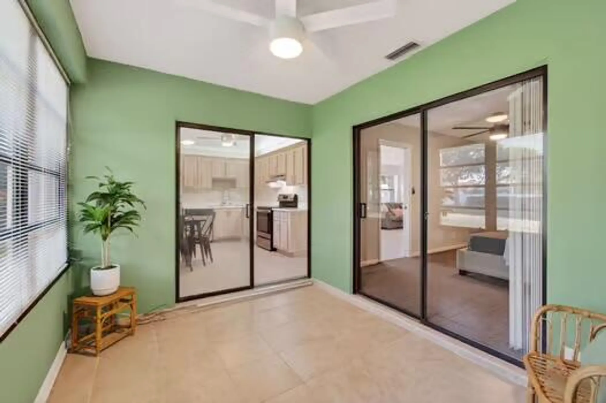 Property Slideshow image 31 of 48 | 1570 palmland dr, Boynton Beach, FL, 33436