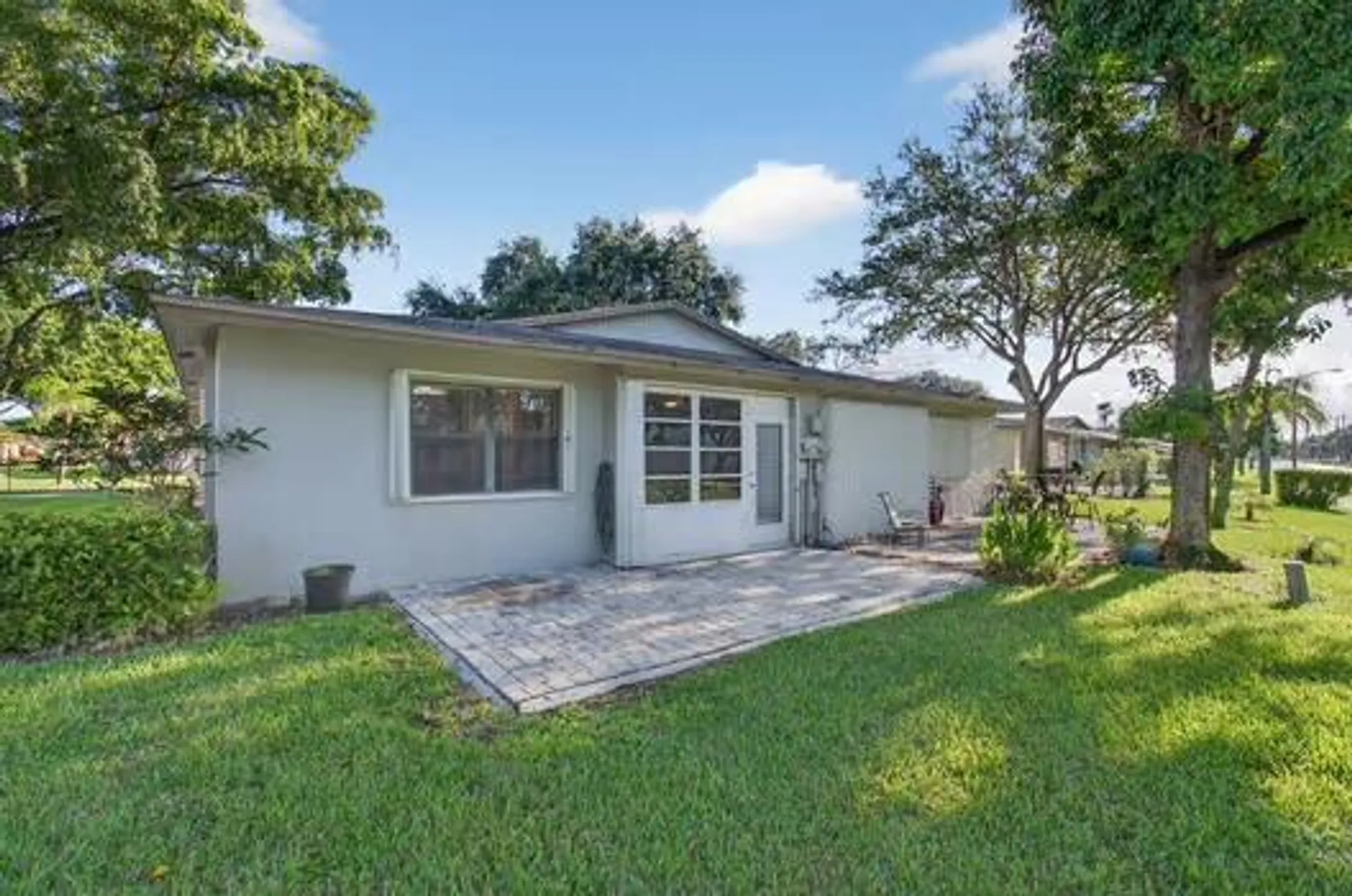Property Slideshow image 35 of 48 | 1570 palmland dr, Boynton Beach, FL, 33436