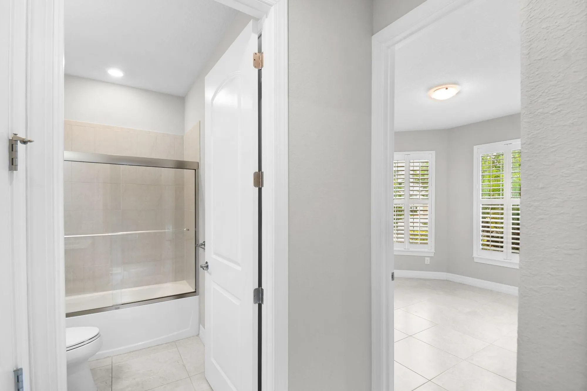 Property Slideshow image 23 of 86 | 12880 sw aureolian ln, Port Saint Lucie, FL, 34987