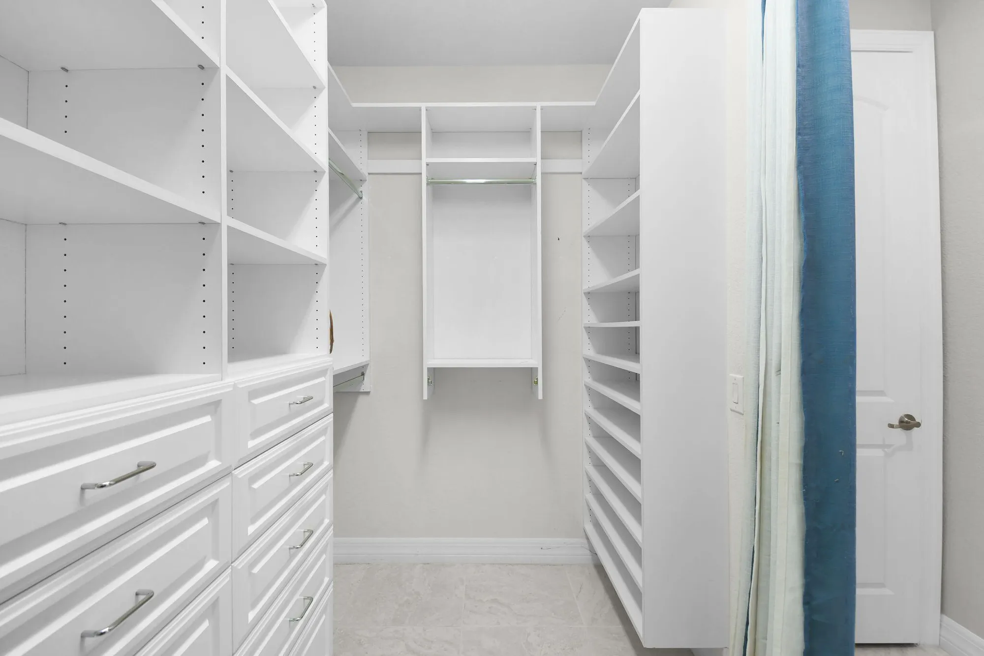 Property Slideshow image 19 of 86 | 12880 sw aureolian ln, Port Saint Lucie, FL, 34987