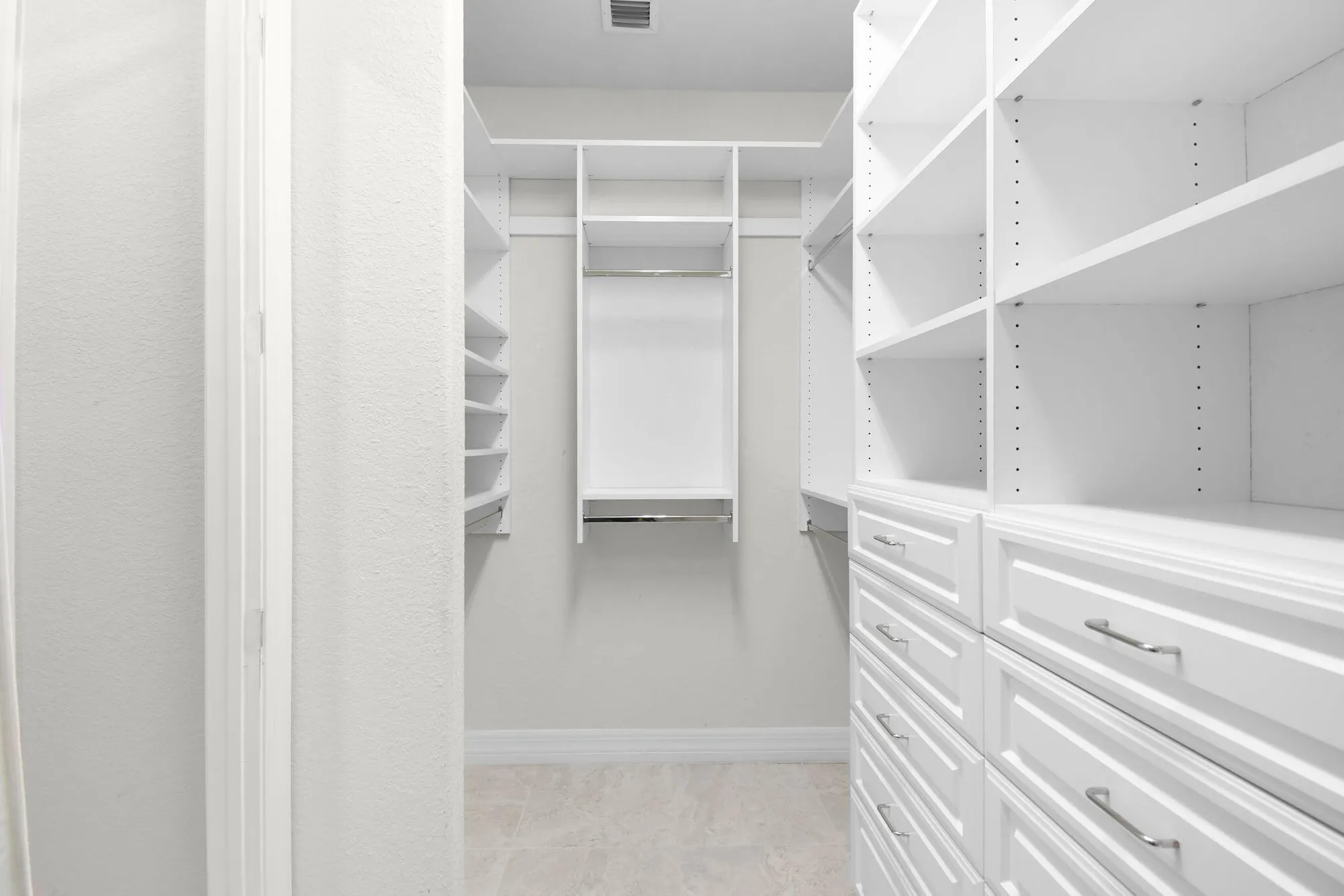 Property Slideshow image 18 of 86 | 12880 sw aureolian ln, Port Saint Lucie, FL, 34987