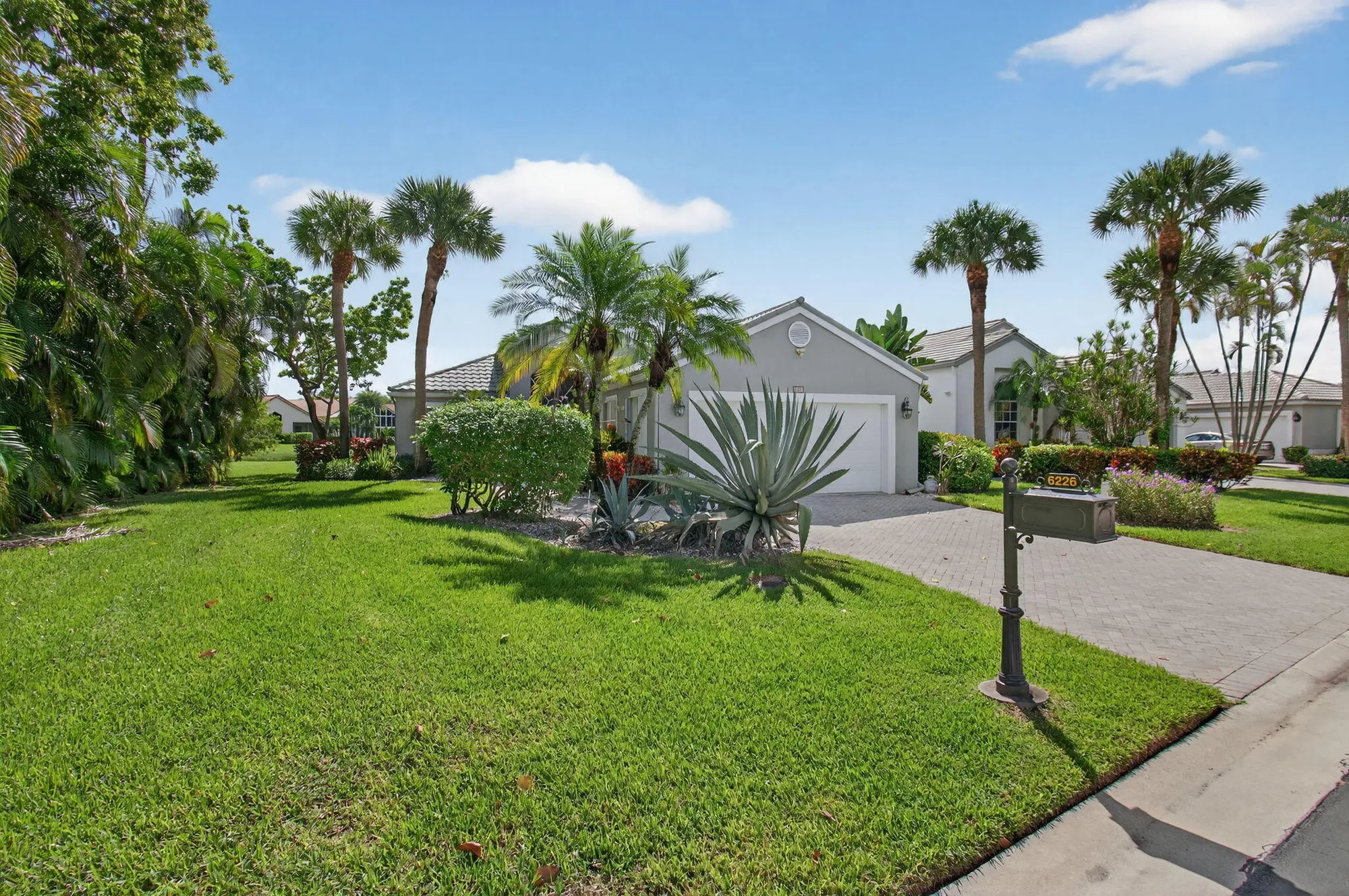 Property Slideshow image 3 of 76 | 6226 water lilly ln, Boynton Beach, FL, 33437