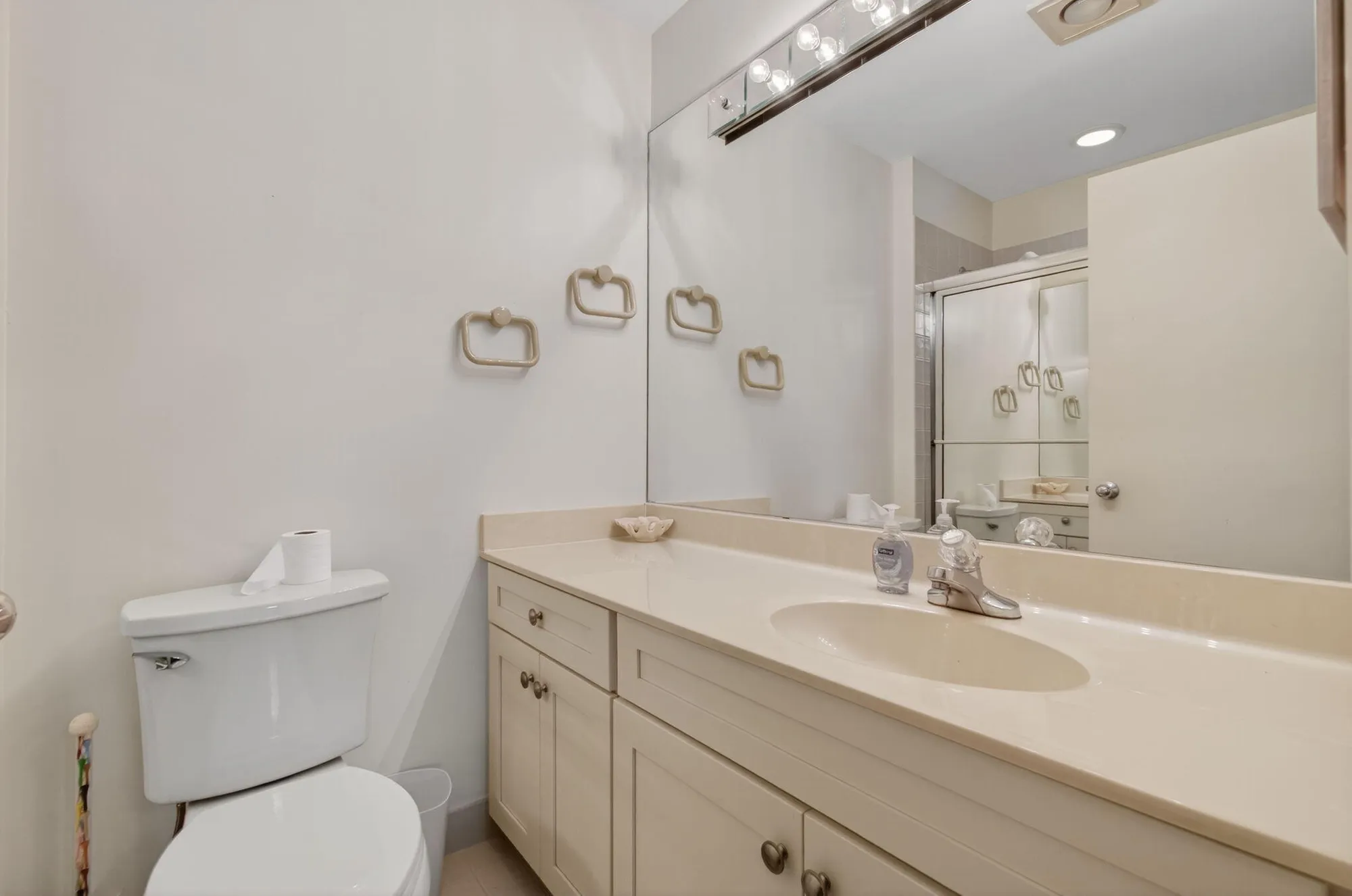 Property Slideshow image 49 of 76 | 6226 water lilly ln, Boynton Beach, FL, 33437