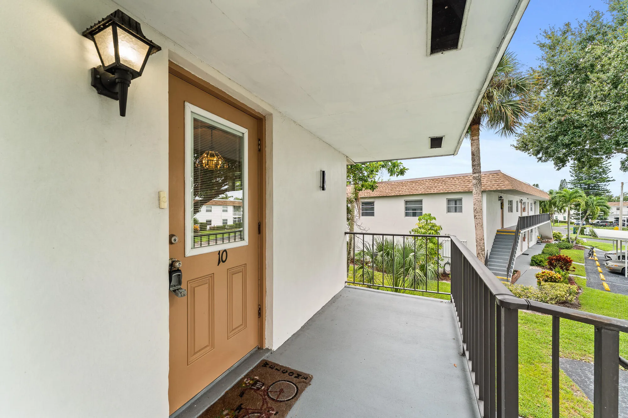 Property Slideshow image 5 of 34 | 2950 se ocean blvd 1-10, Stuart, FL, 34996