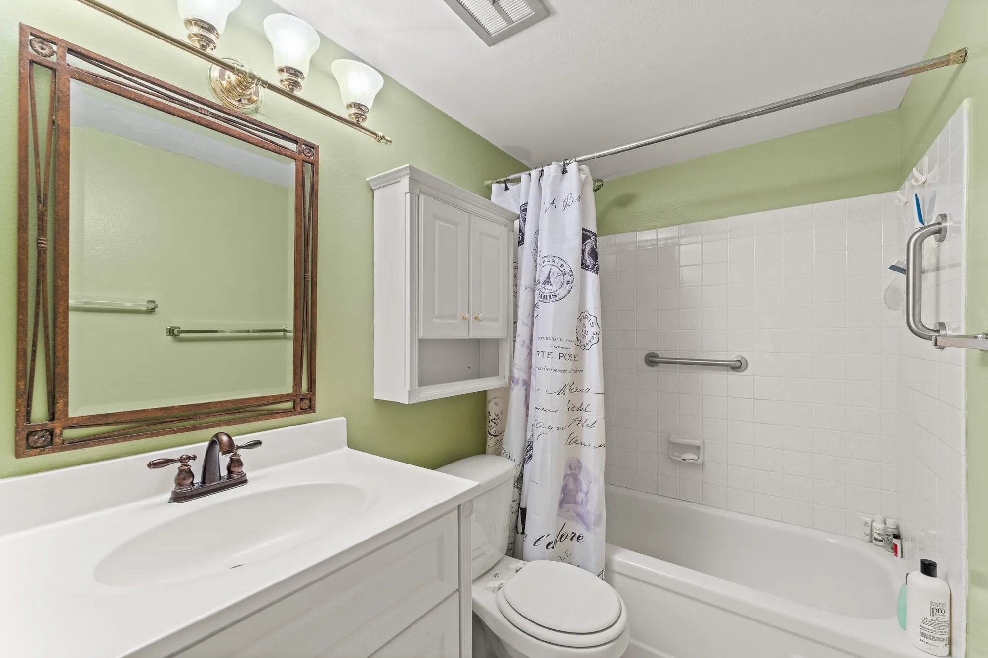 Property Slideshow image 23 of 34 | 2950 se ocean blvd 1-10, Stuart, FL, 34996