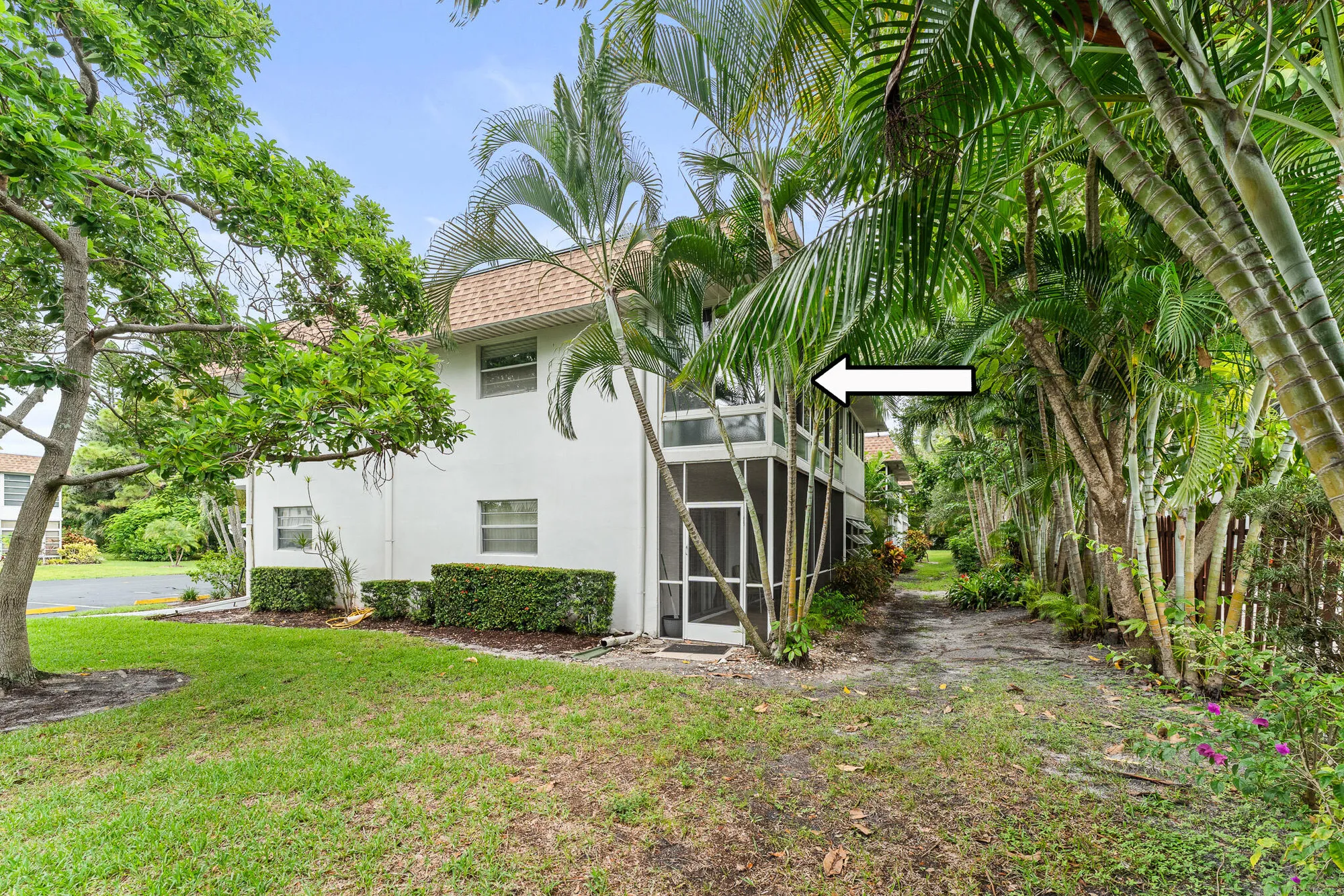 Property Slideshow image 29 of 34 | 2950 se ocean blvd 1-10, Stuart, FL, 34996