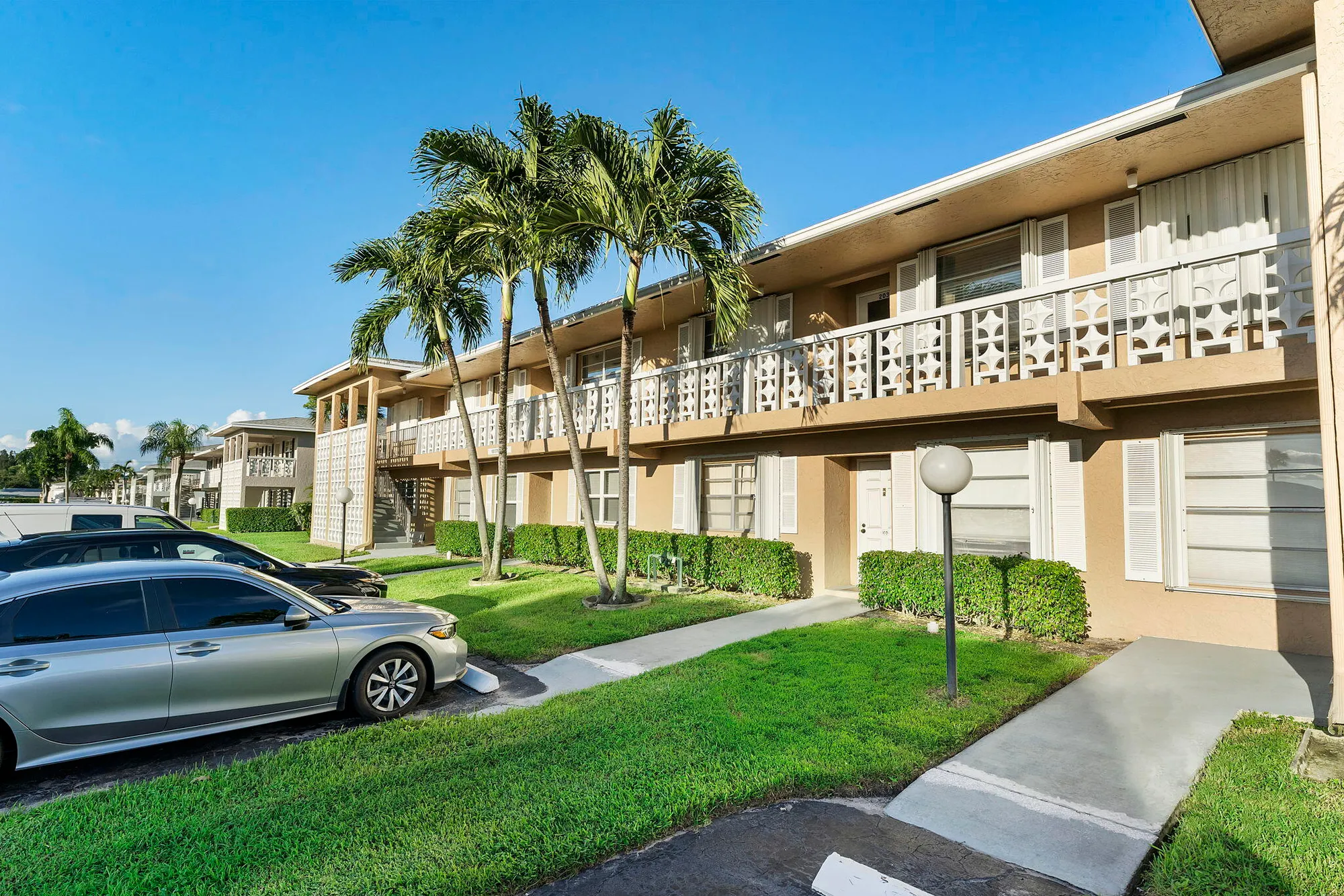 Property Slideshow image 1 of 26 | 1050 citrus way apt 202, Delray Beach, FL, 33445
