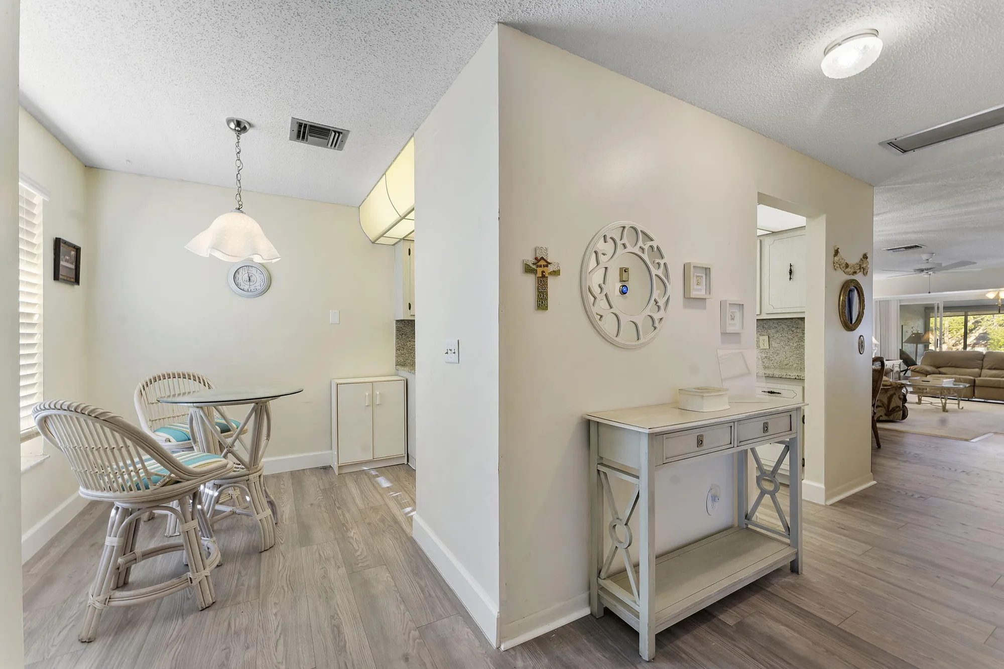 Property Slideshow image 3 of 26 | 1050 citrus way apt 202, Delray Beach, FL, 33445