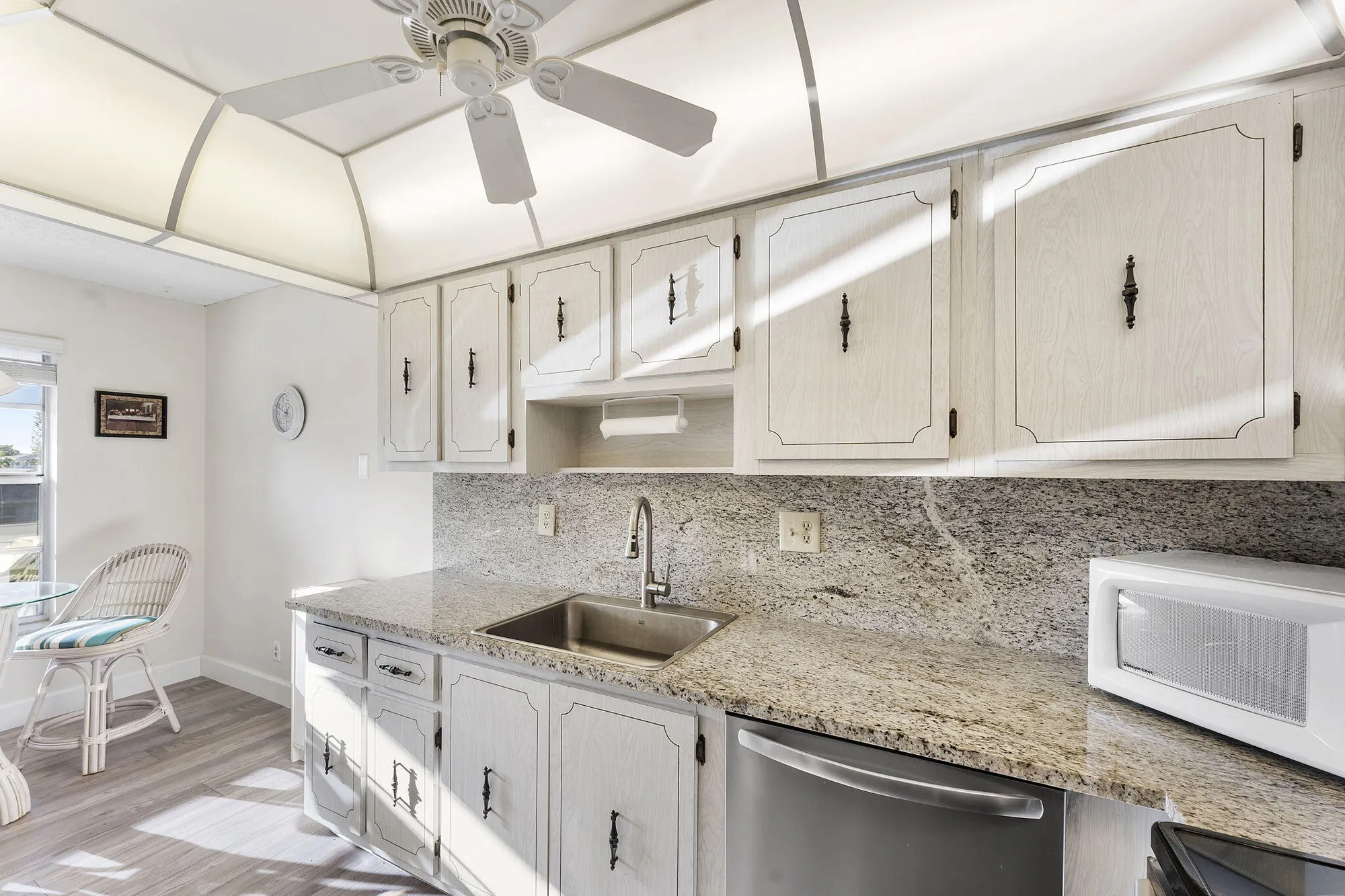 Property Slideshow image 10 of 26 | 1050 citrus way apt 202, Delray Beach, FL, 33445