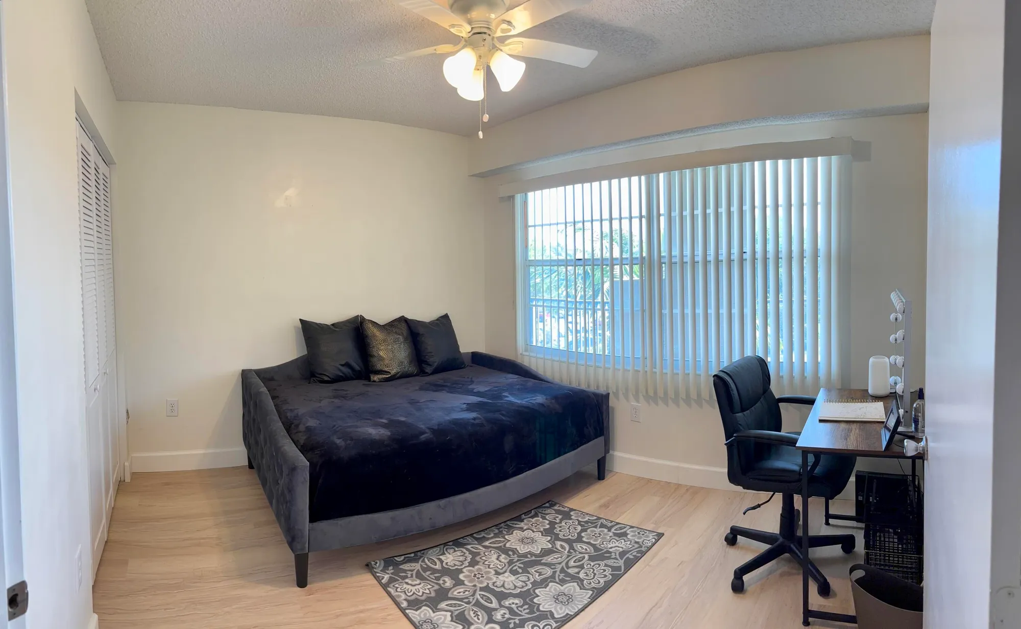 Property Slideshow image 10 of 27 | 1400 sw 131st way 408q, Pembroke Pines, FL, 33027