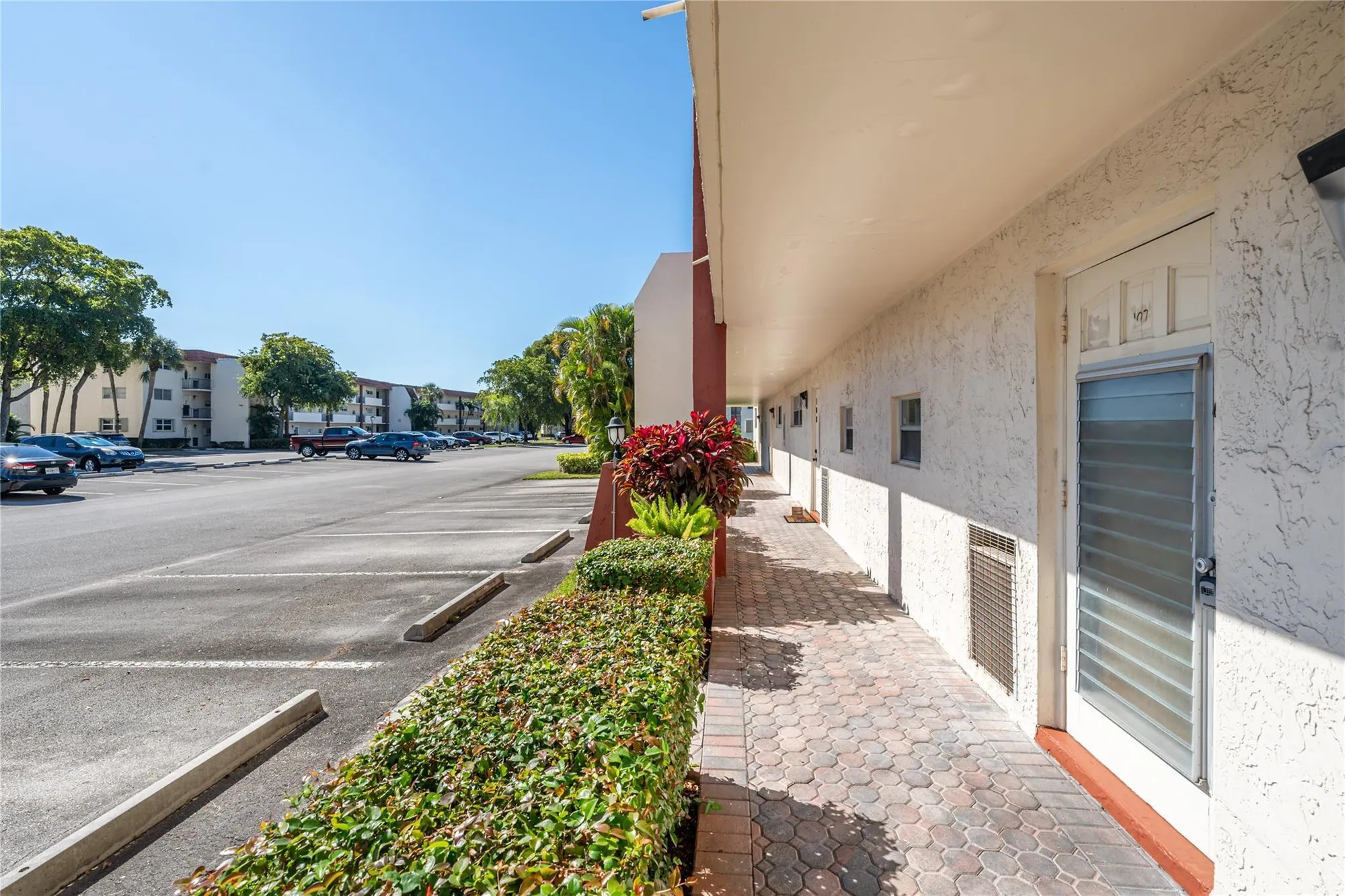 Property Slideshow image 72 of 72 | 9523 s hollybrook lake dr 107, Pembroke Pines, FL, 33025