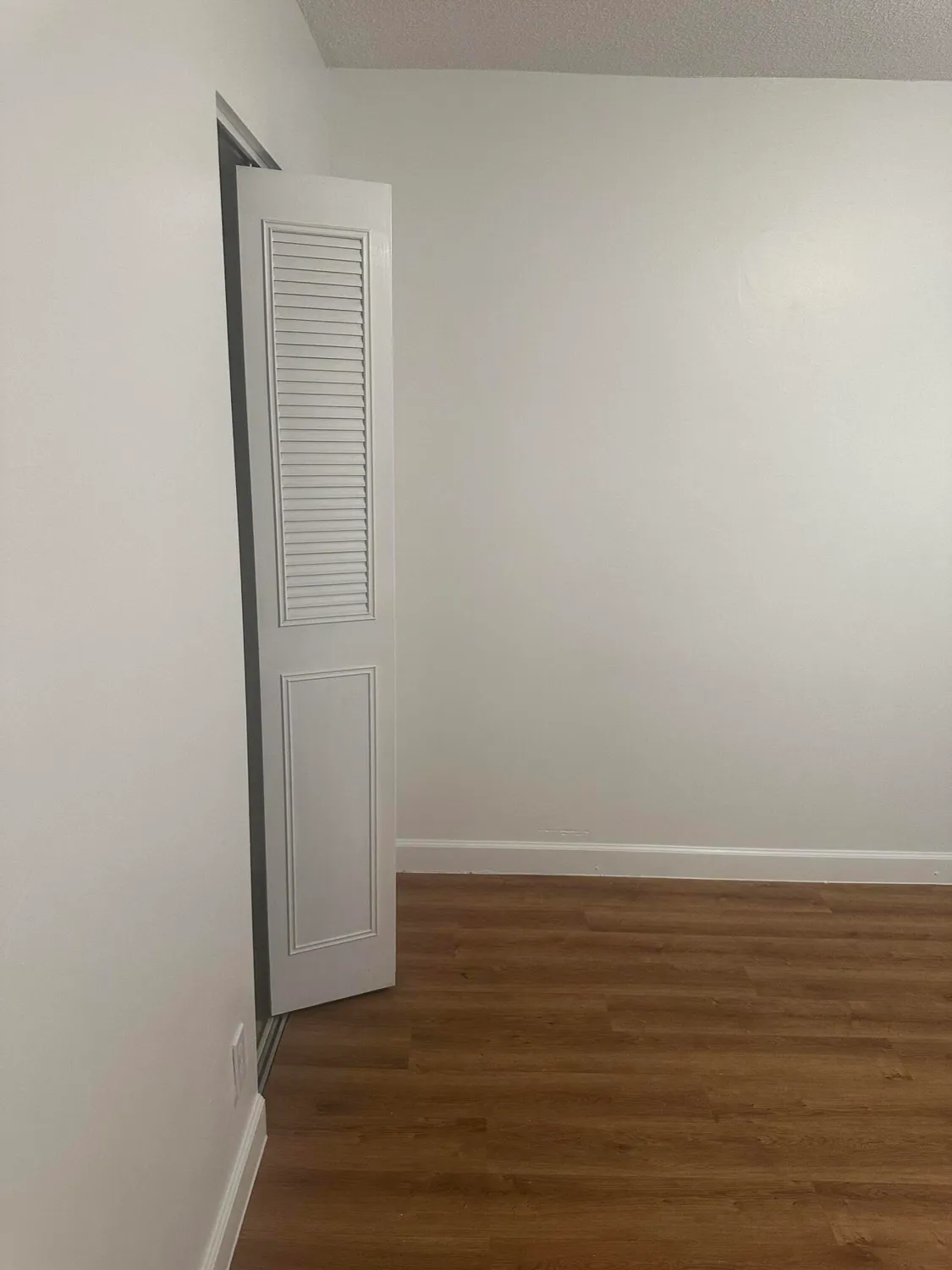 Property Slideshow image 22 of 26 | 2682 garden dr 107, Lake Worth, FL, 33461