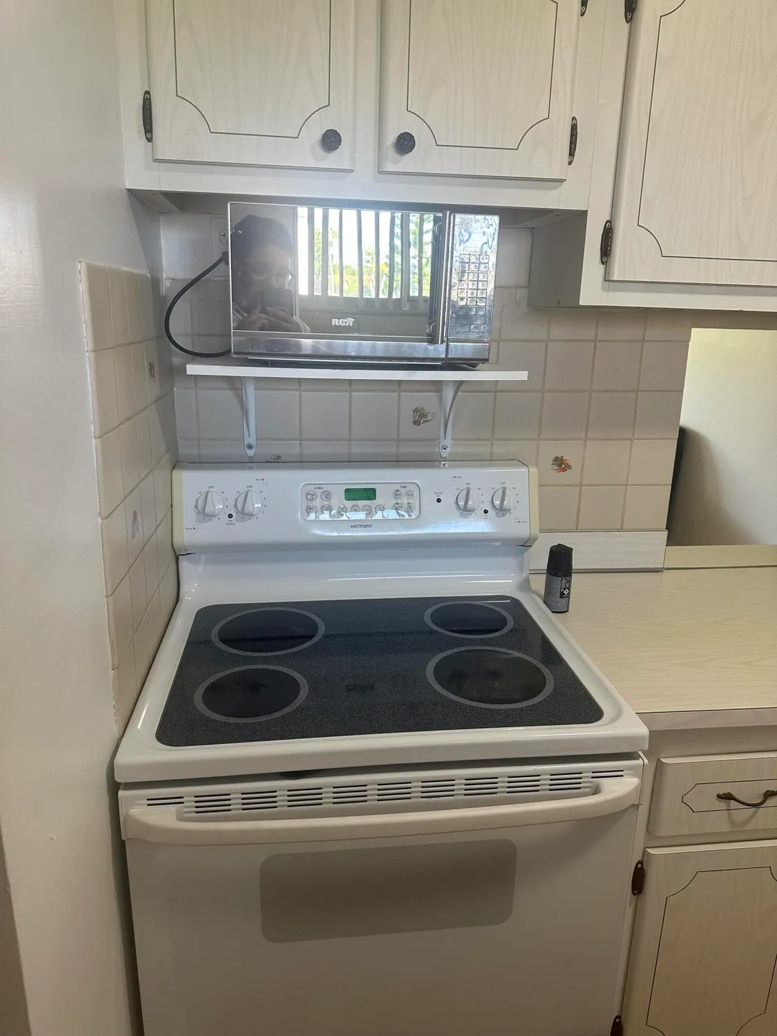 Property Slideshow image 11 of 26 | 2682 garden dr 107, Lake Worth, FL, 33461