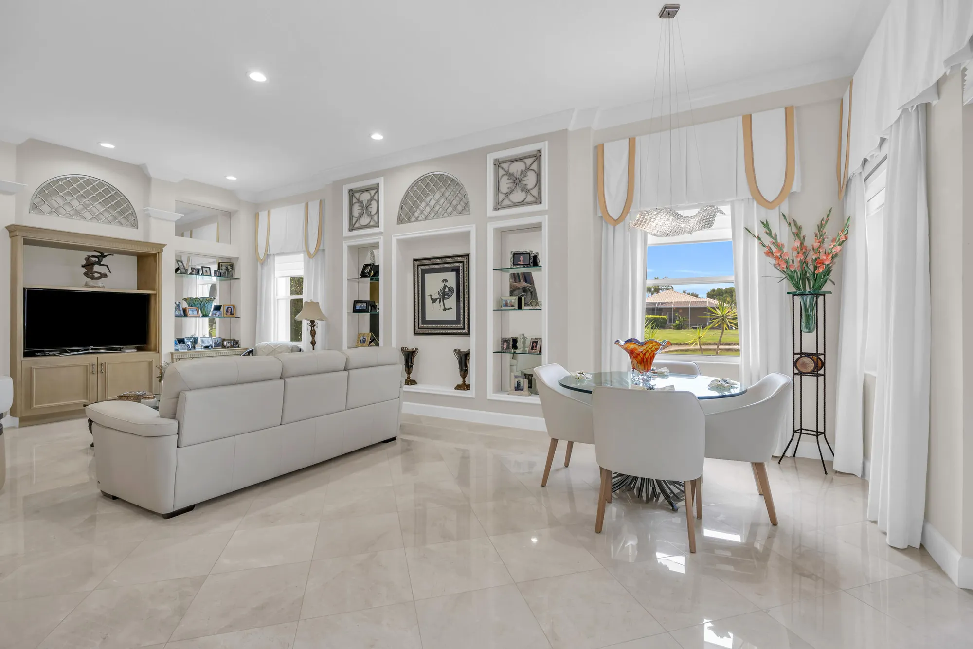 Property Slideshow image 13 of 59 | 9085 padova dr, Boynton Beach, FL, 33472