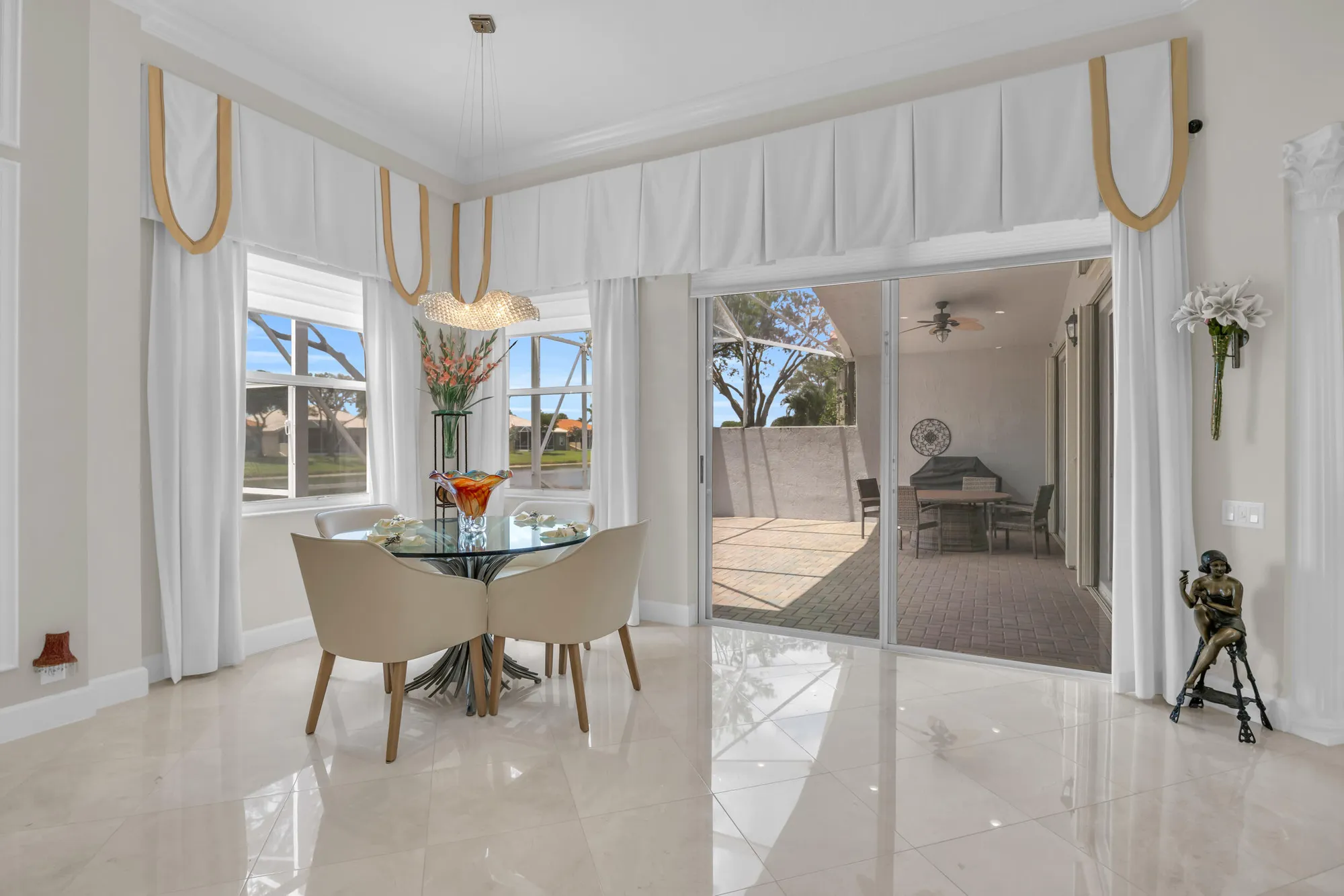 Property Slideshow image 14 of 59 | 9085 padova dr, Boynton Beach, FL, 33472