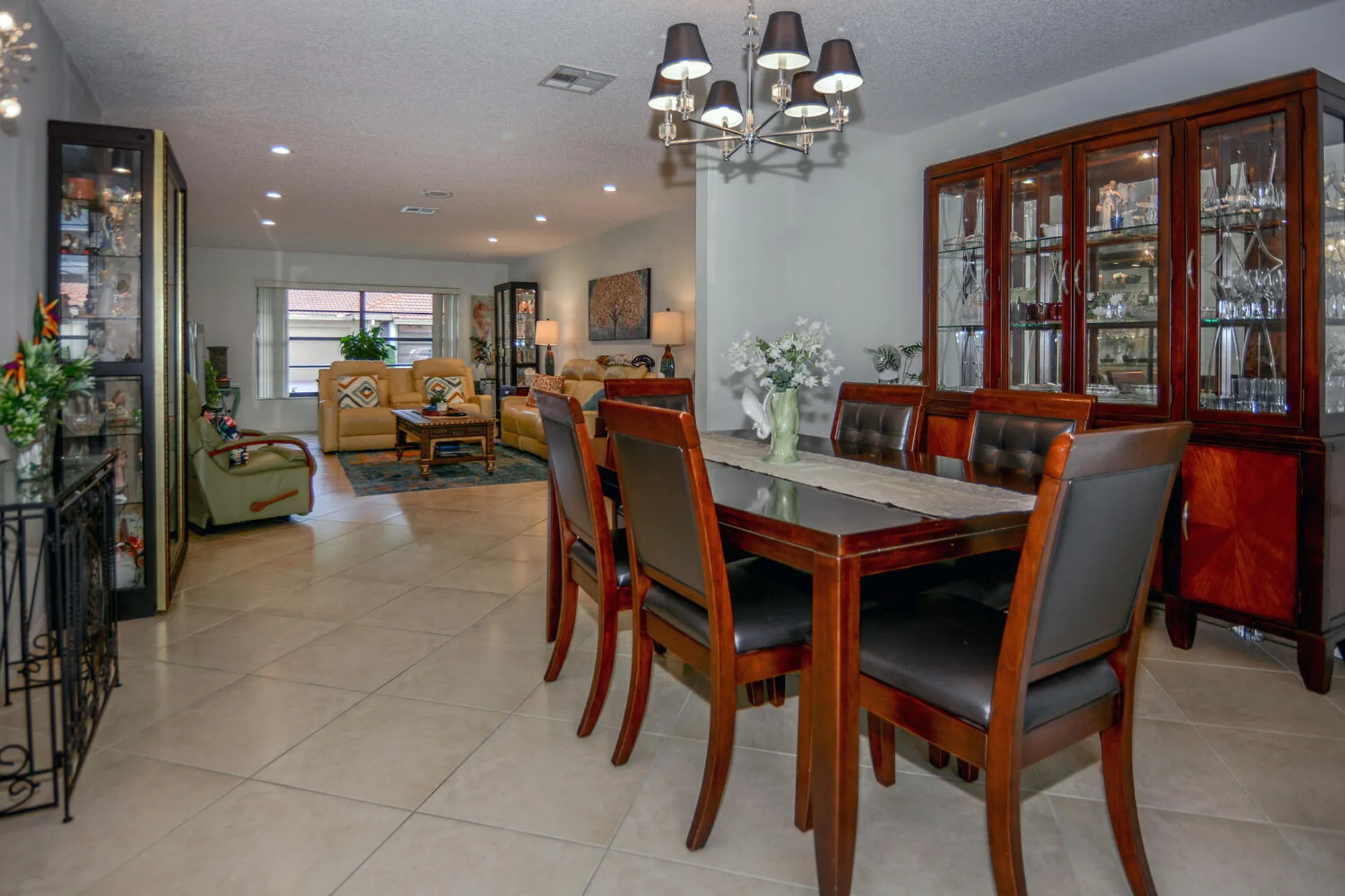 Property Slideshow image 9 of 39 | 4580 laurel tree rd a, Boynton Beach, FL, 33436