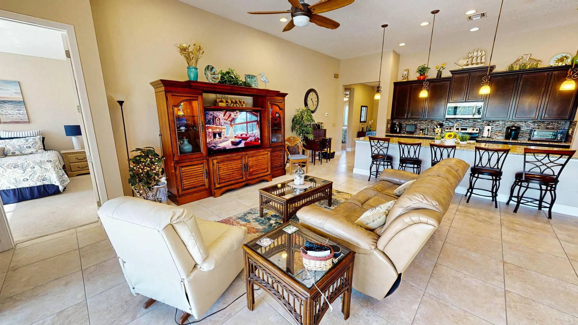 Property Slideshow image 13 of 51 | 11401 sw aspen ln, Port Saint Lucie, FL, 34987