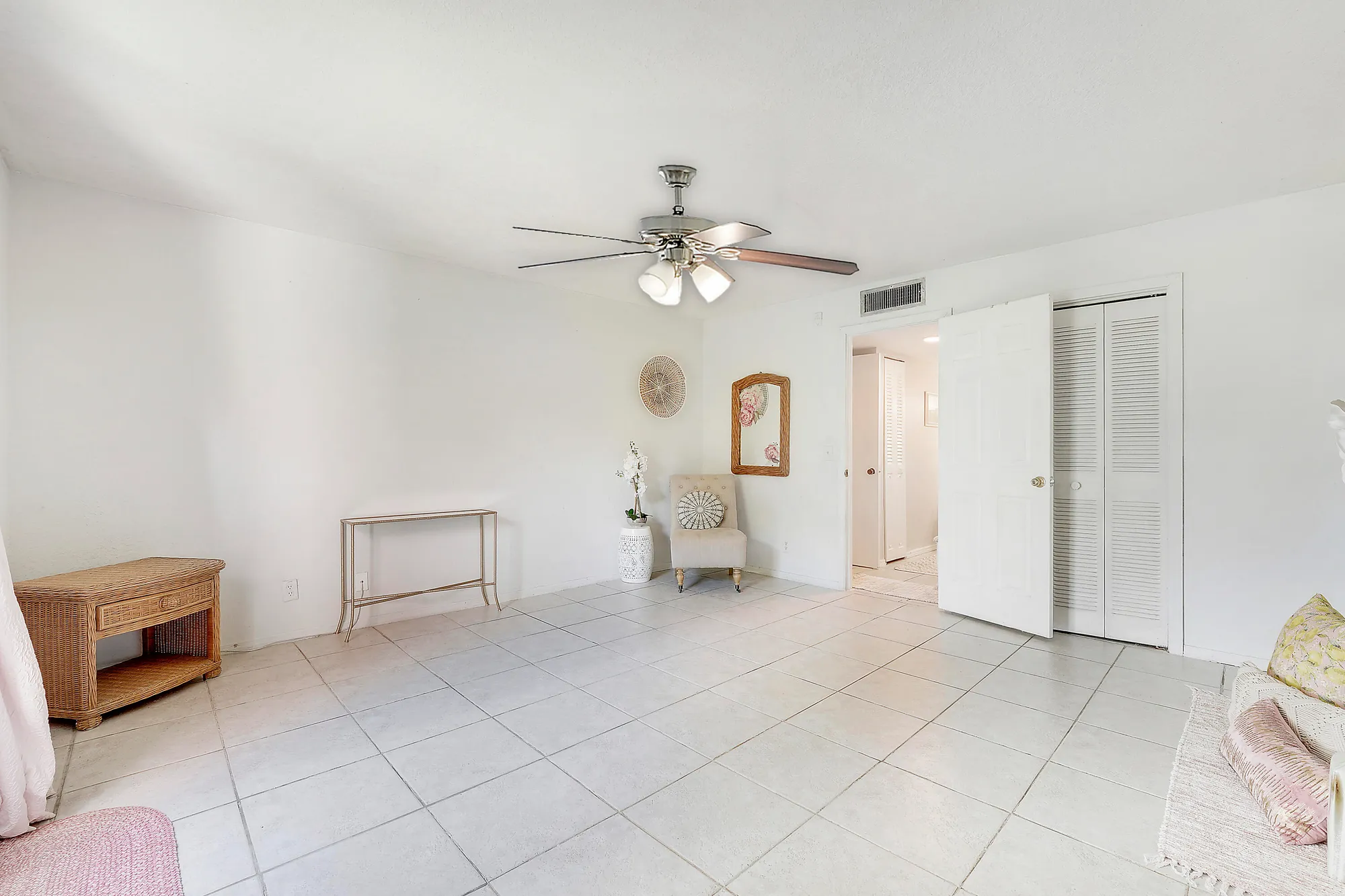 Property Slideshow image 12 of 22 | 12014 greenway cir 109, Royal Palm Beach, FL, 33411