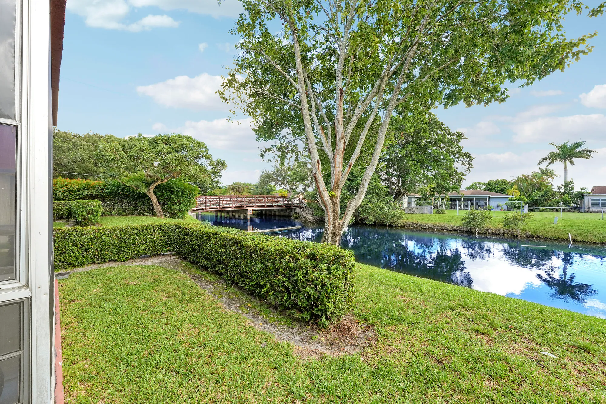 Property Slideshow image 19 of 22 | 12014 greenway cir 109, Royal Palm Beach, FL, 33411