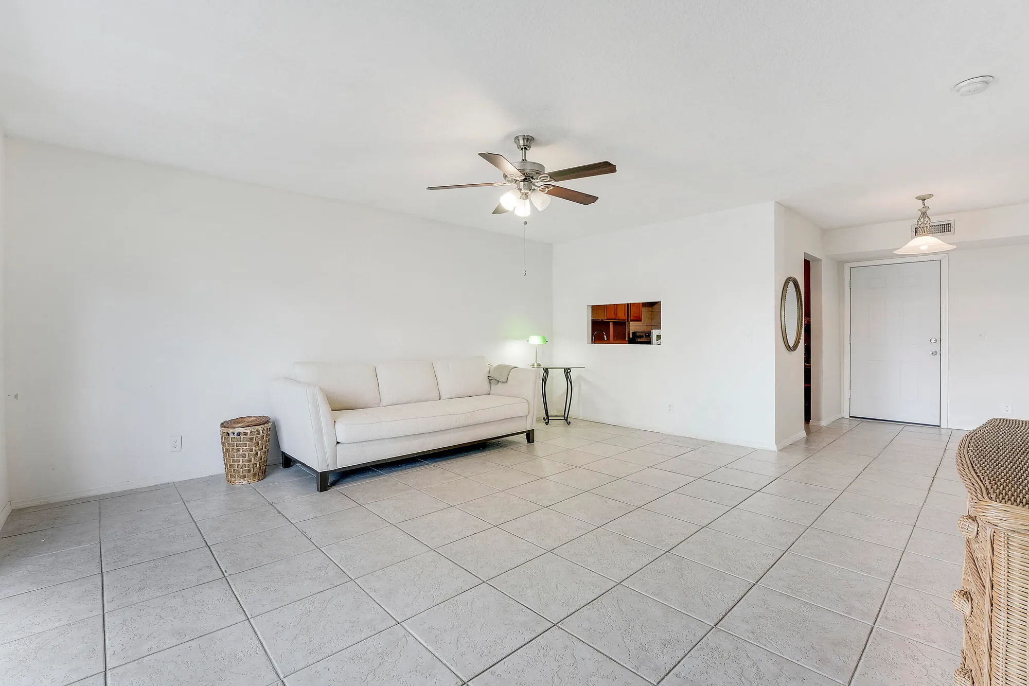 Property Slideshow image 8 of 22 | 12014 greenway cir 109, Royal Palm Beach, FL, 33411