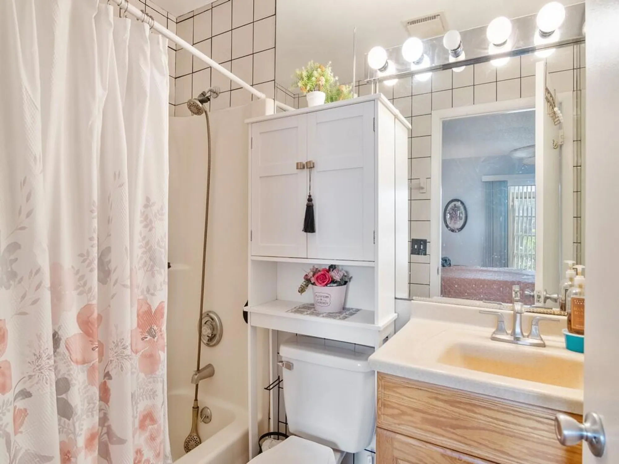 Property Slideshow image 17 of 66 | 16 vista gardens trl apt 105, Vero Beach, FL, 32962