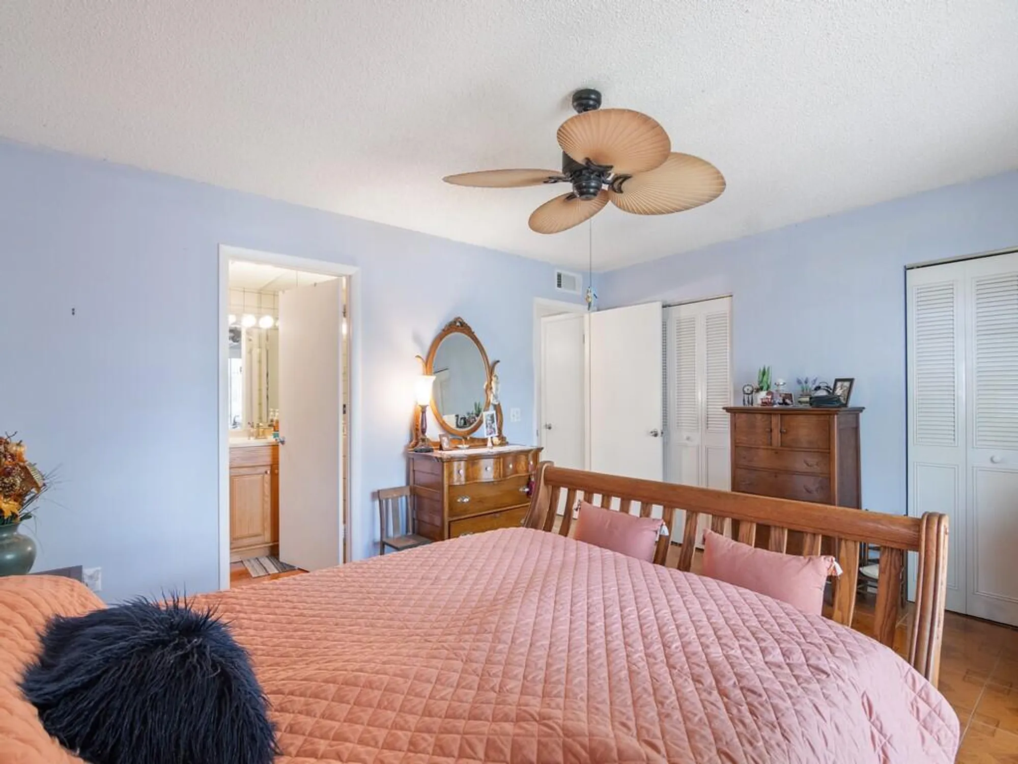 Property Slideshow image 16 of 66 | 16 vista gardens trl apt 105, Vero Beach, FL, 32962