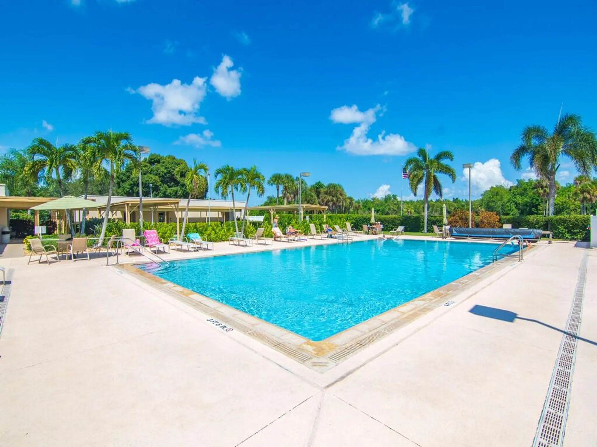 Property Slideshow image 46 of 66 | 16 vista gardens trl apt 105, Vero Beach, FL, 32962
